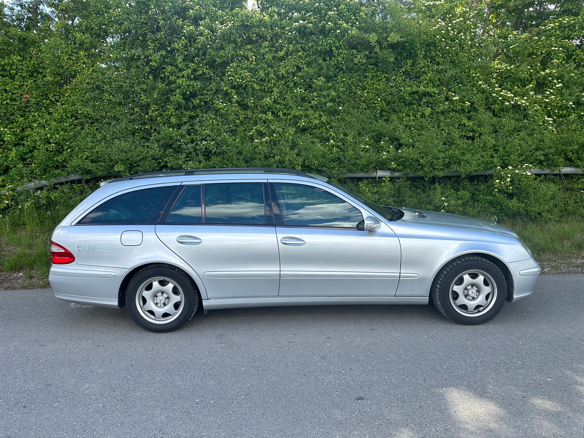 MERCEDES-BENZ E 280 CDI Avantgarde 4Matic Automatic-image-1