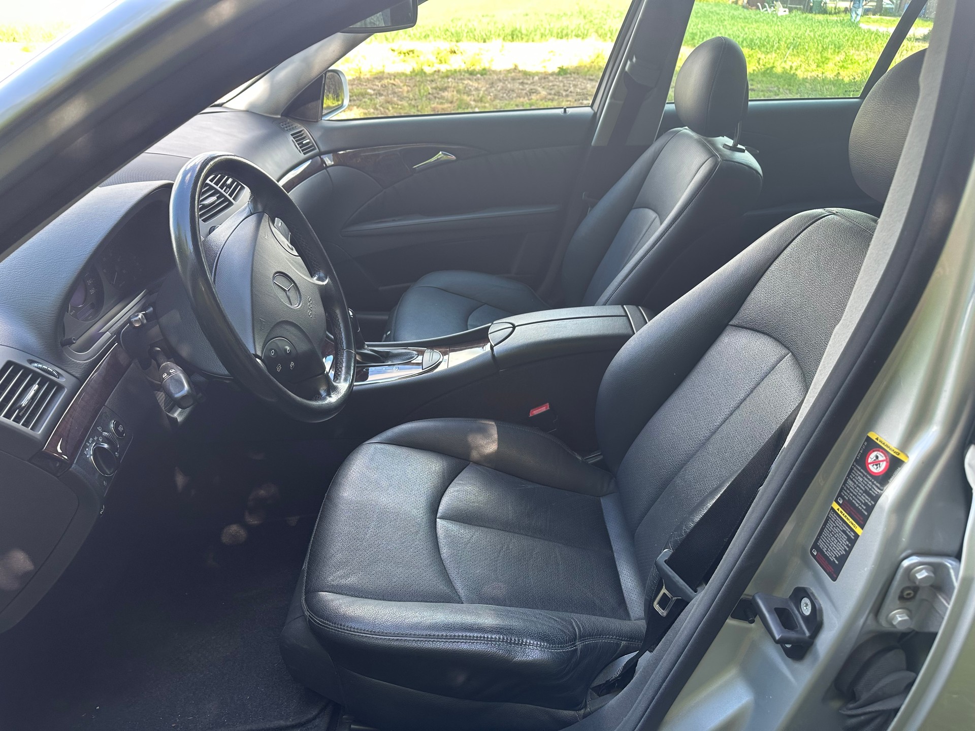 MERCEDES-BENZ E 280 CDI Avantgarde 4Matic Automatic-image-4
