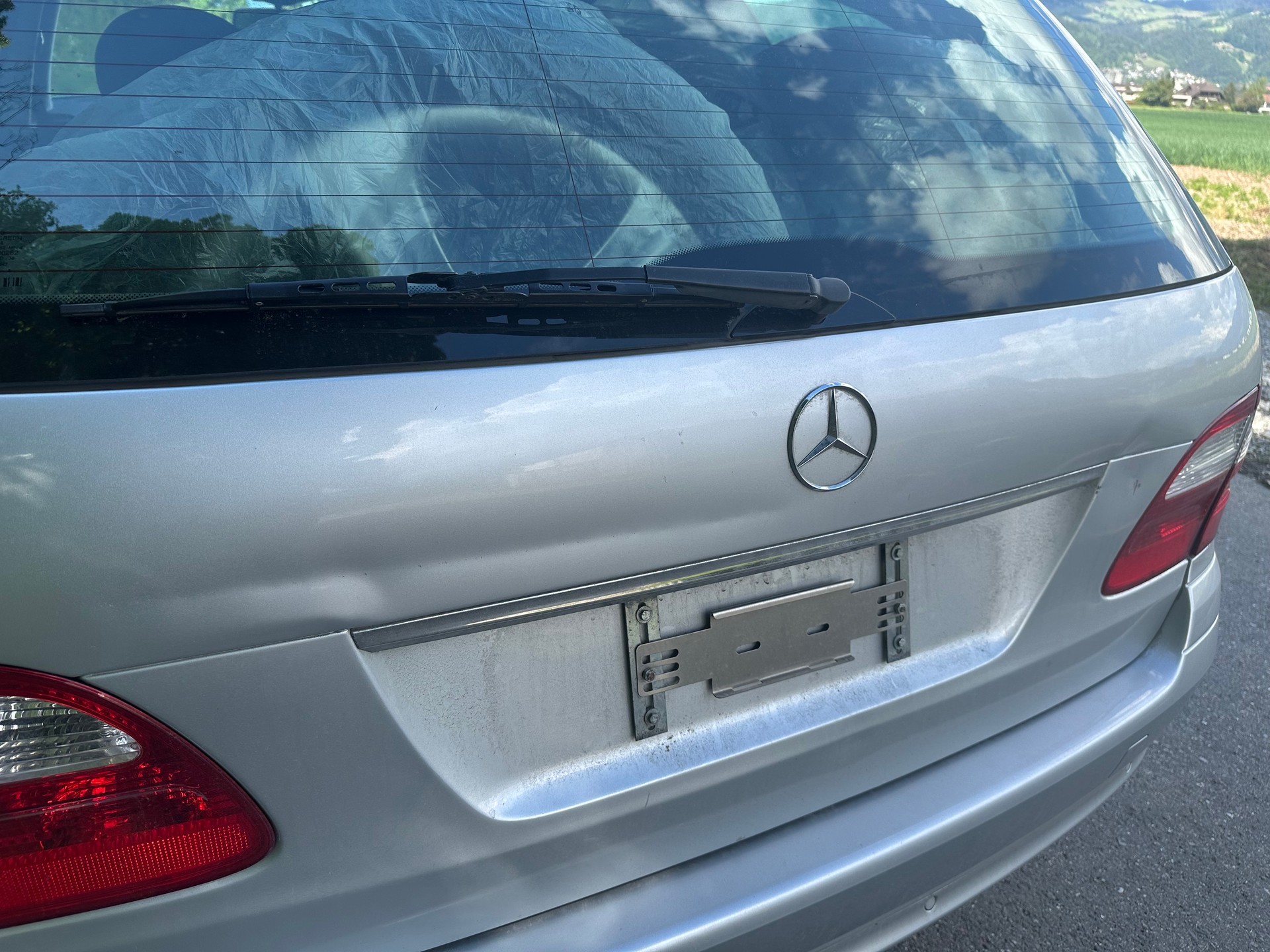 MERCEDES-BENZ E 280 CDI Avantgarde 4Matic Automatic-image-3