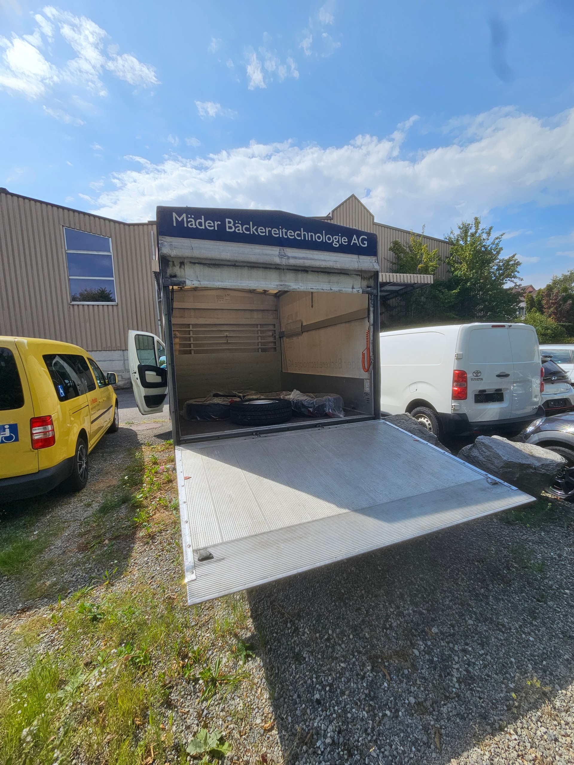 PEUGEOT Boxer 2.0 HDI 435 Active L2-image-5