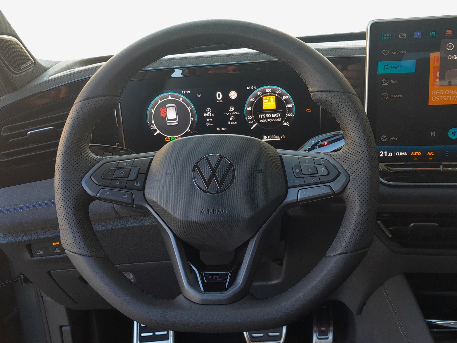 VW Tiguan 2.0 TSI DSG R-Line Plus 4Motion-image-9