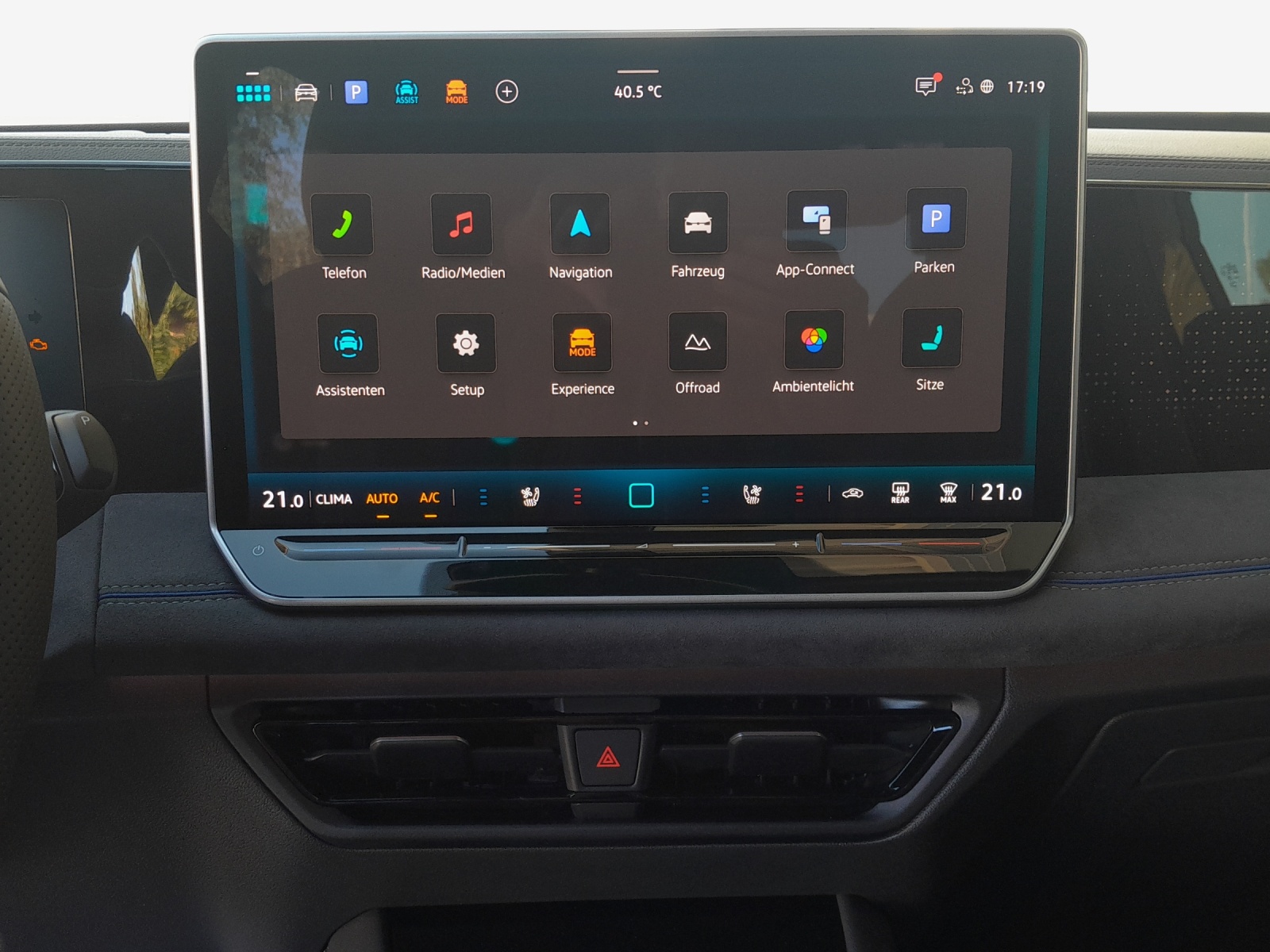 VW Tiguan 2.0 TSI DSG R-Line Plus 4Motion-image-10