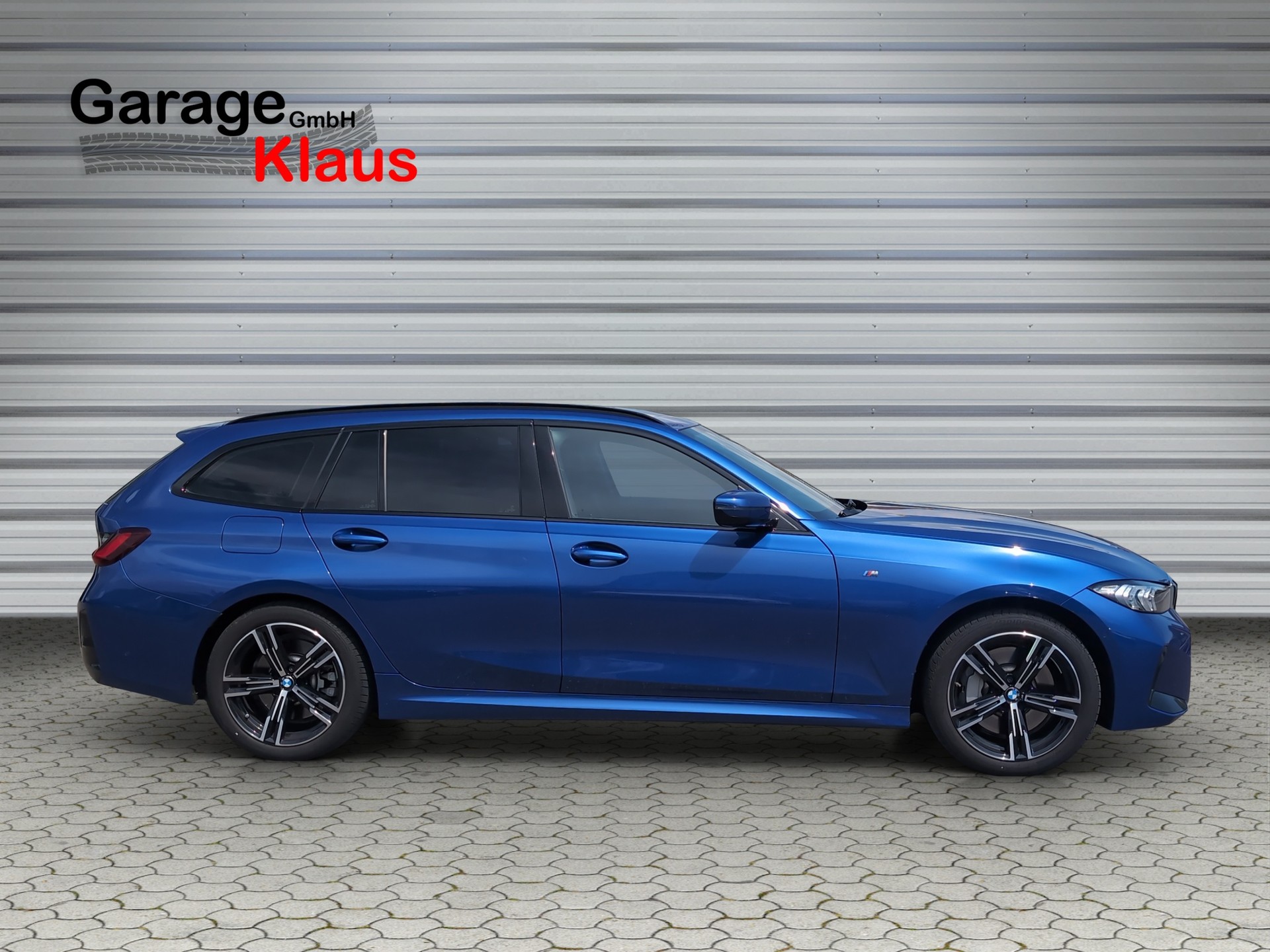 BMW 330i Touring xDrive Steptronic M Sport-image-6