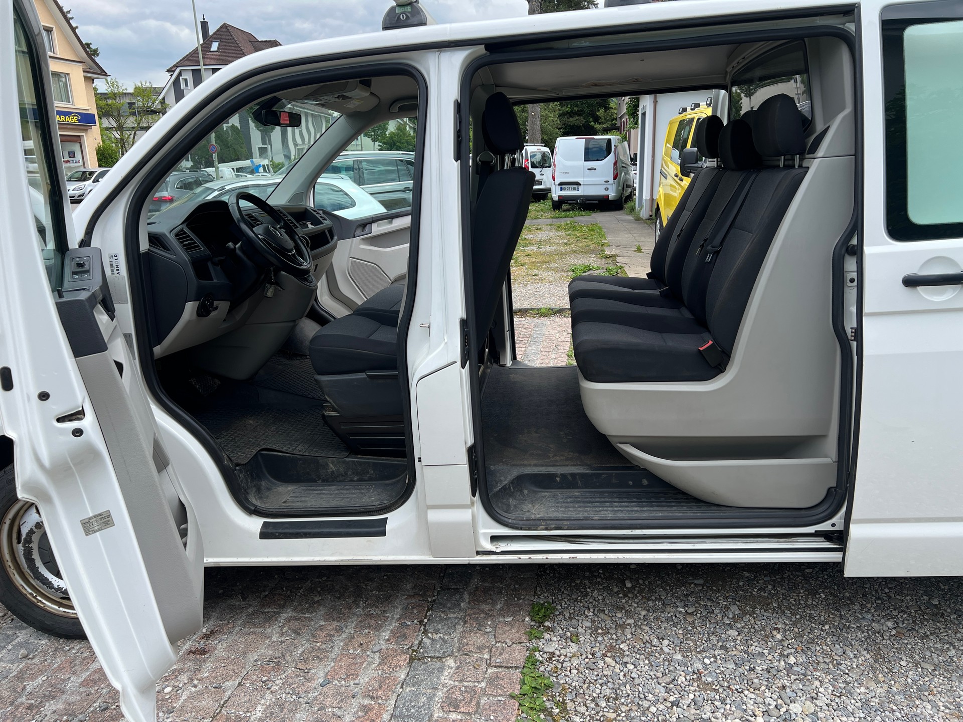 VW T6 2.0 Bi-TDI 4Motion DSG-image-9