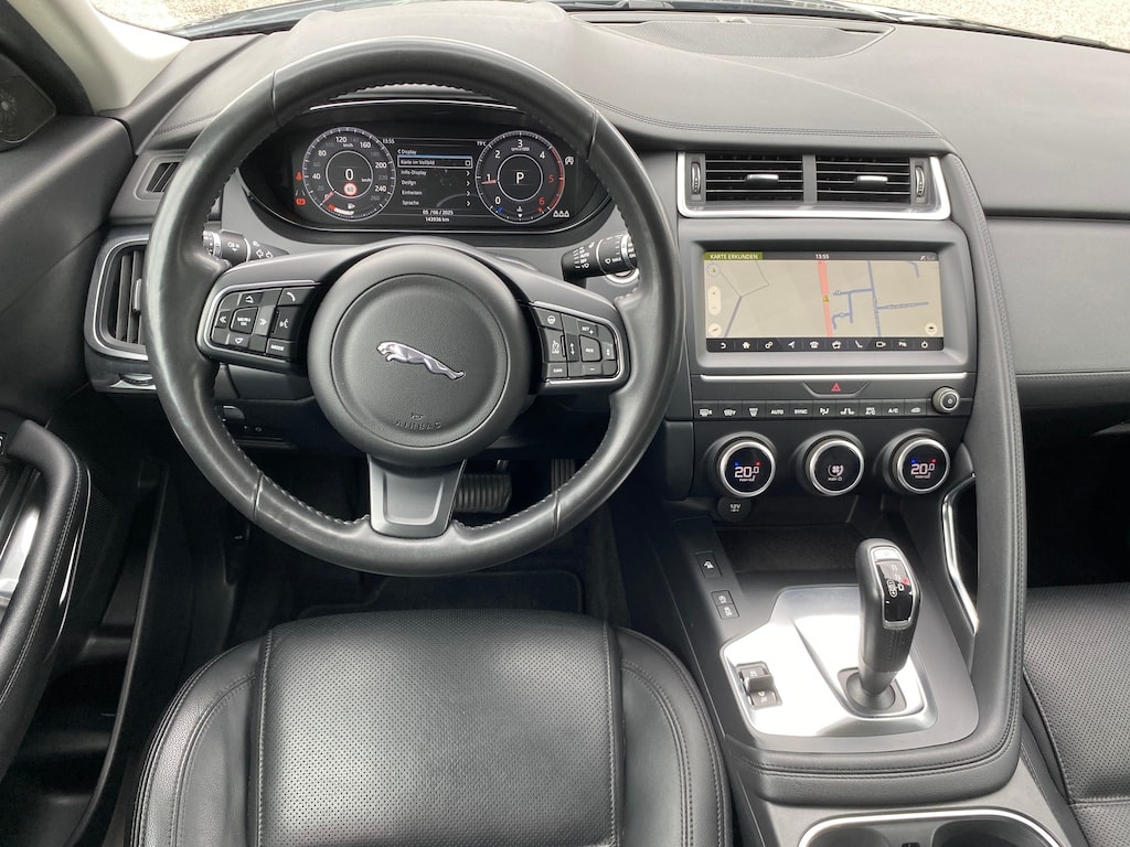 JAGUAR E-Pace 2.0d D150 S AWD Automatik-image-10