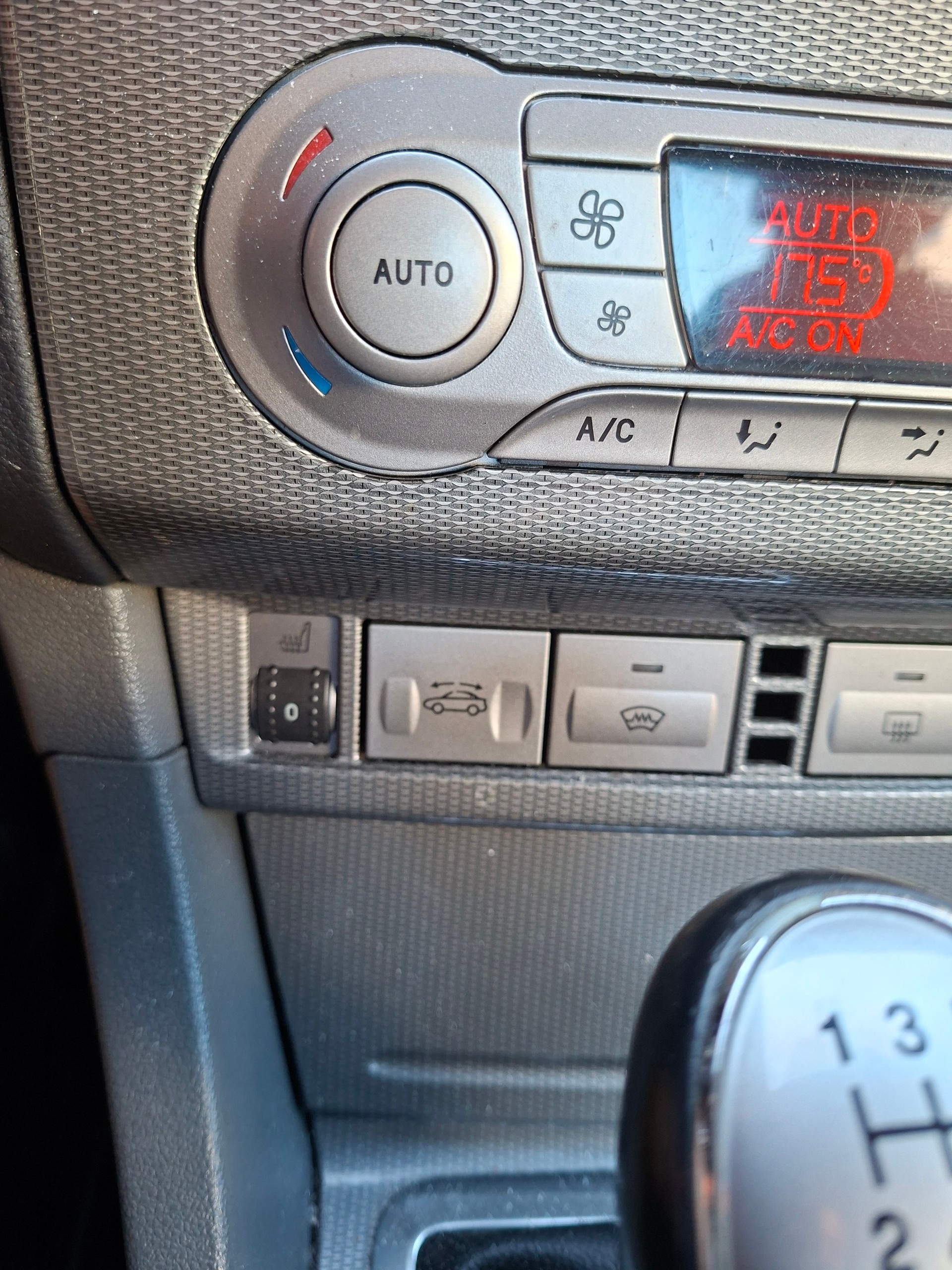 FORD Cabrio-image-11