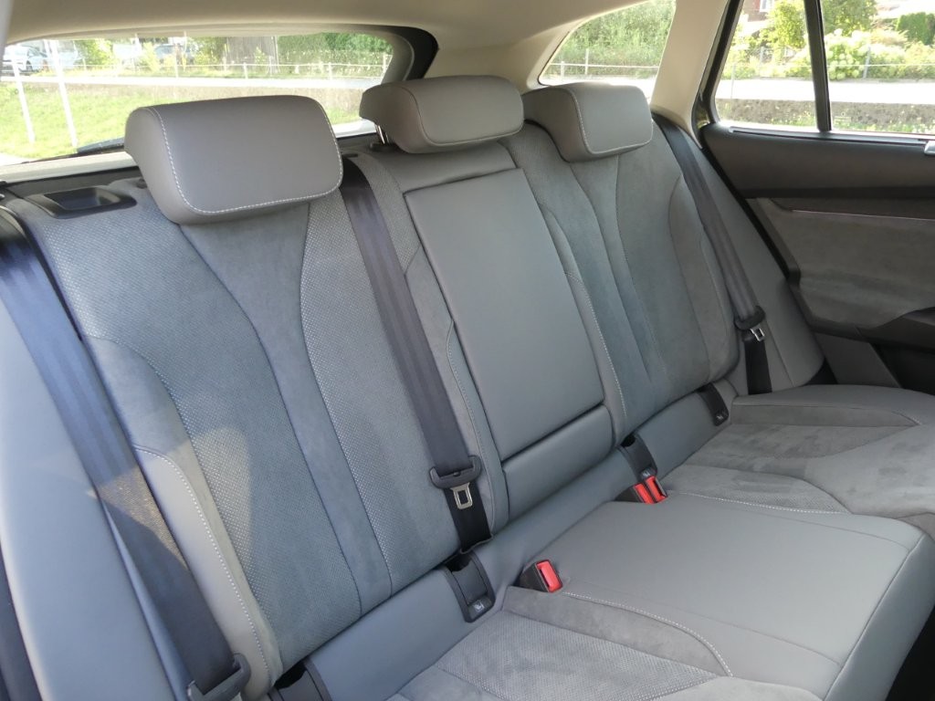 SKODA Enyaq 85x 4x4-image-12