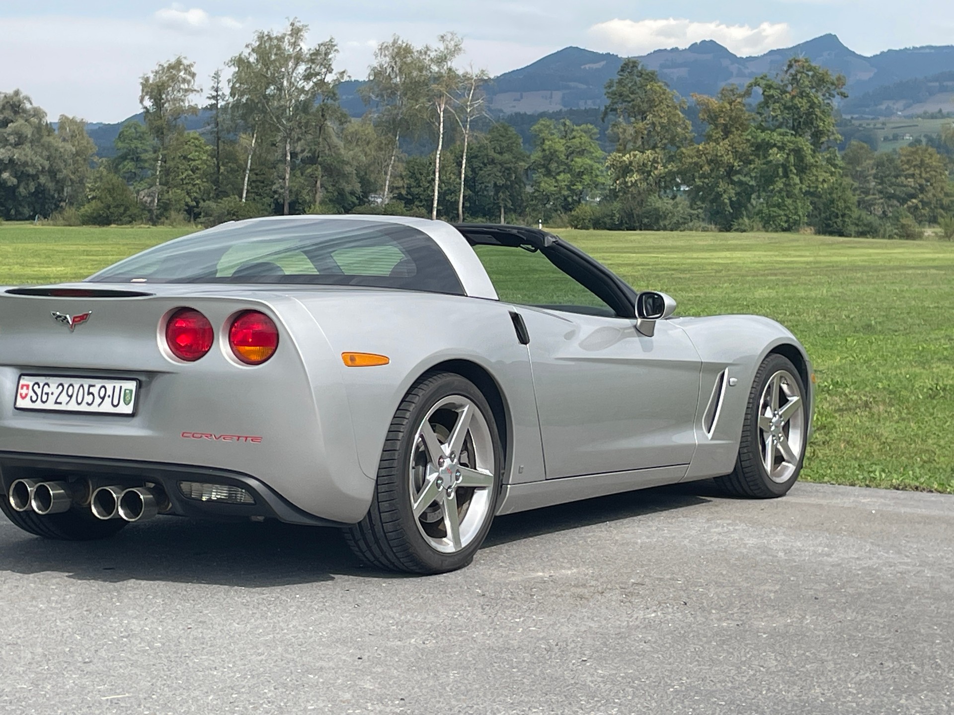CHEVROLET Corvette C06 LS2 Targa Handschalter-image-8