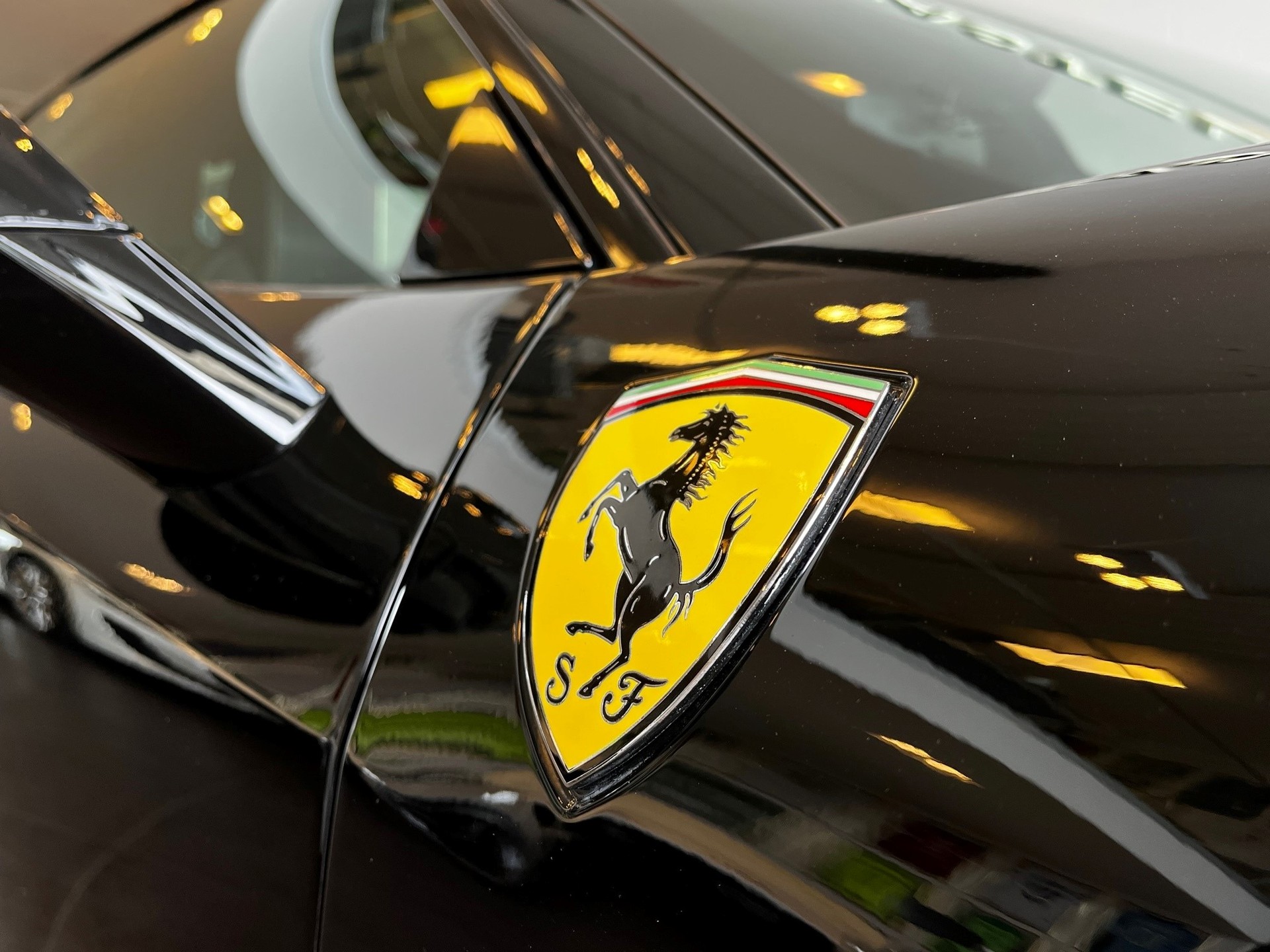 FERRARI 458 Italia 4.5 V8-image-5
