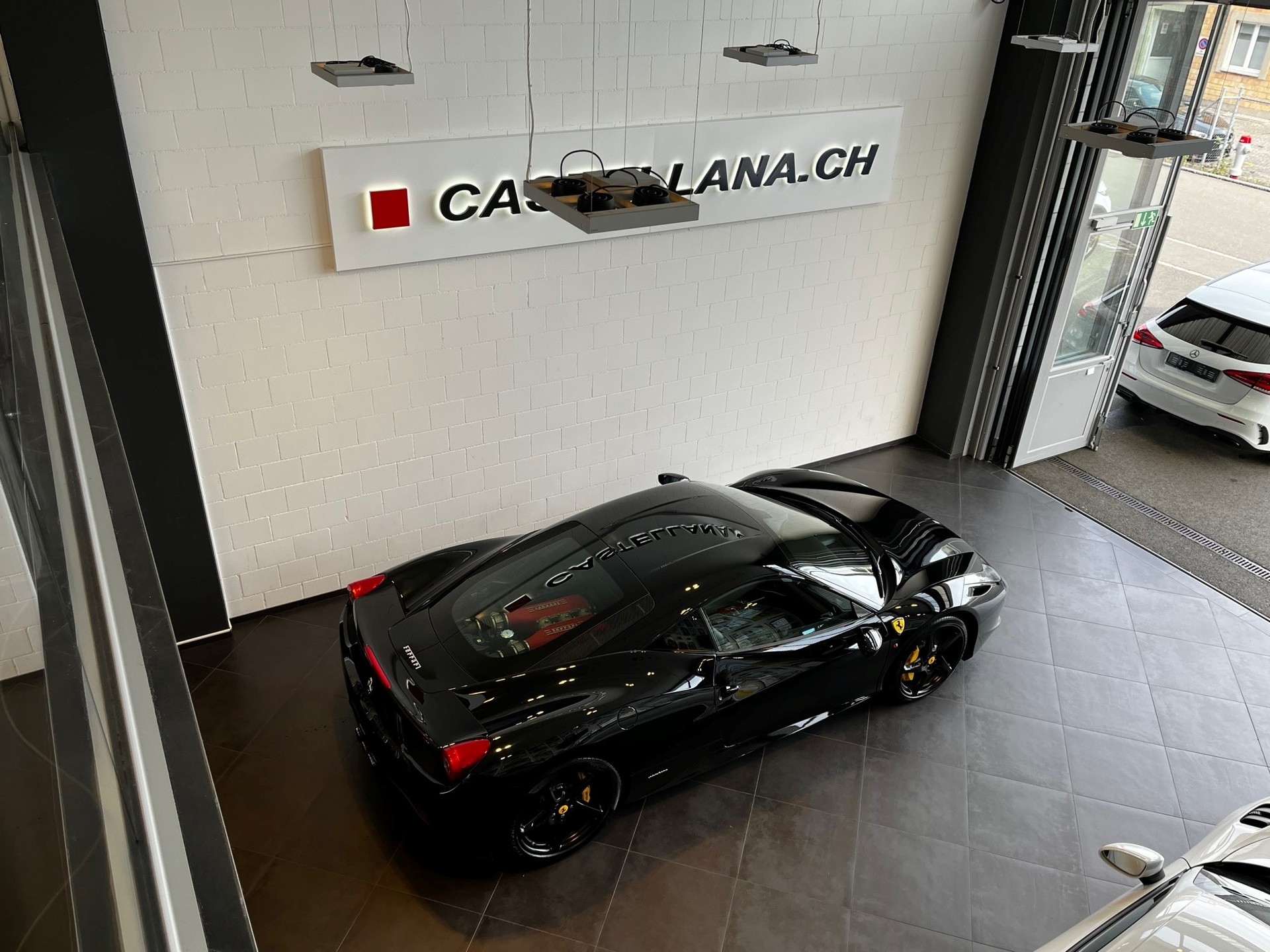 FERRARI 458 Italia 4.5 V8-image-9