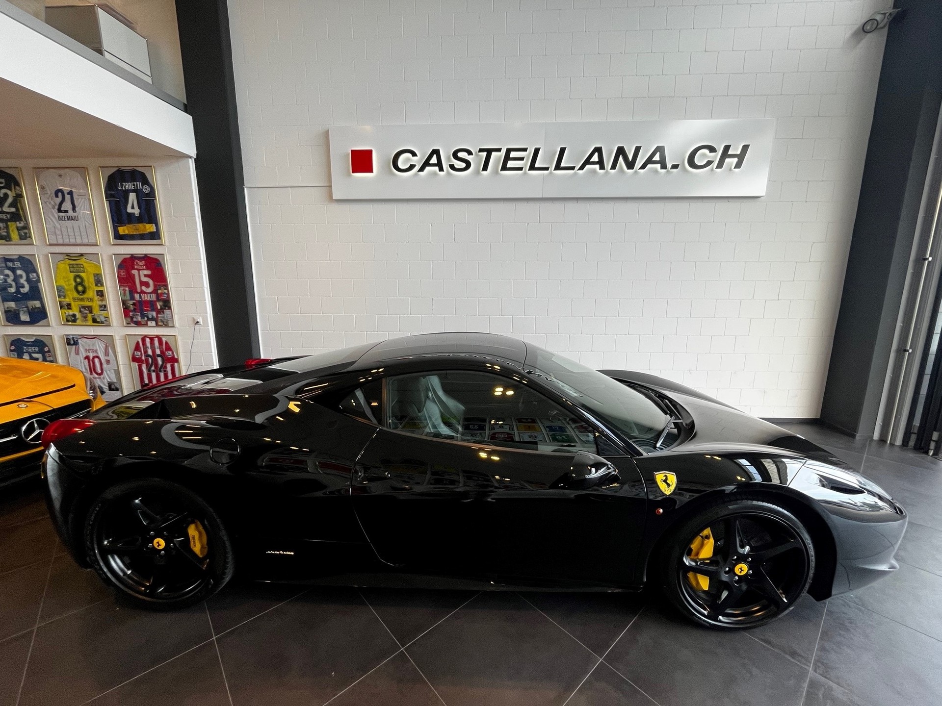 FERRARI 458 Italia 4.5 V8-image-4