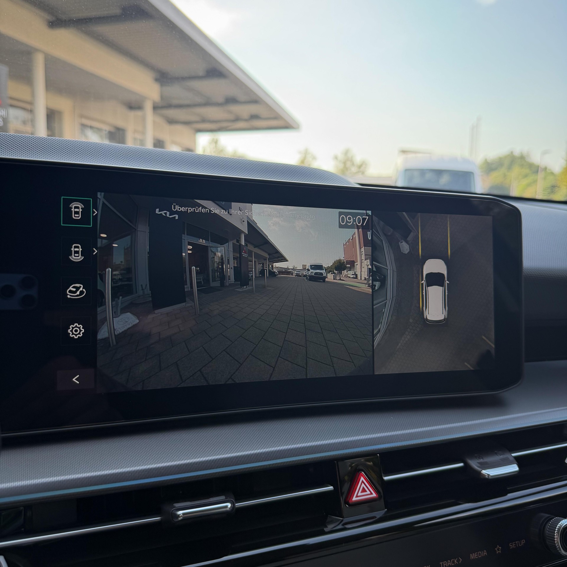KIA Niro 1.6 GDi Hybrid Style-image-6
