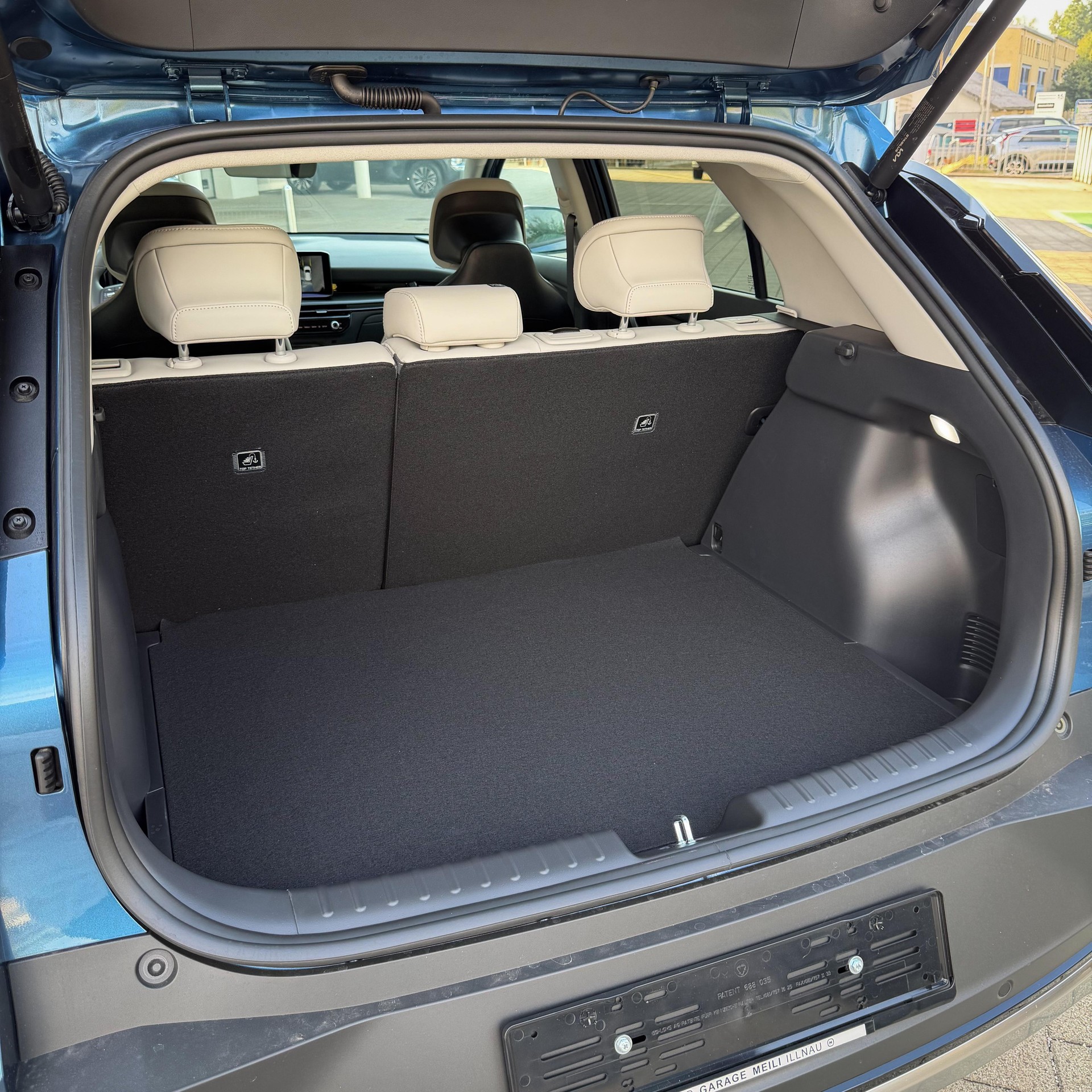 KIA Niro 1.6 GDi Hybrid Style-image-17