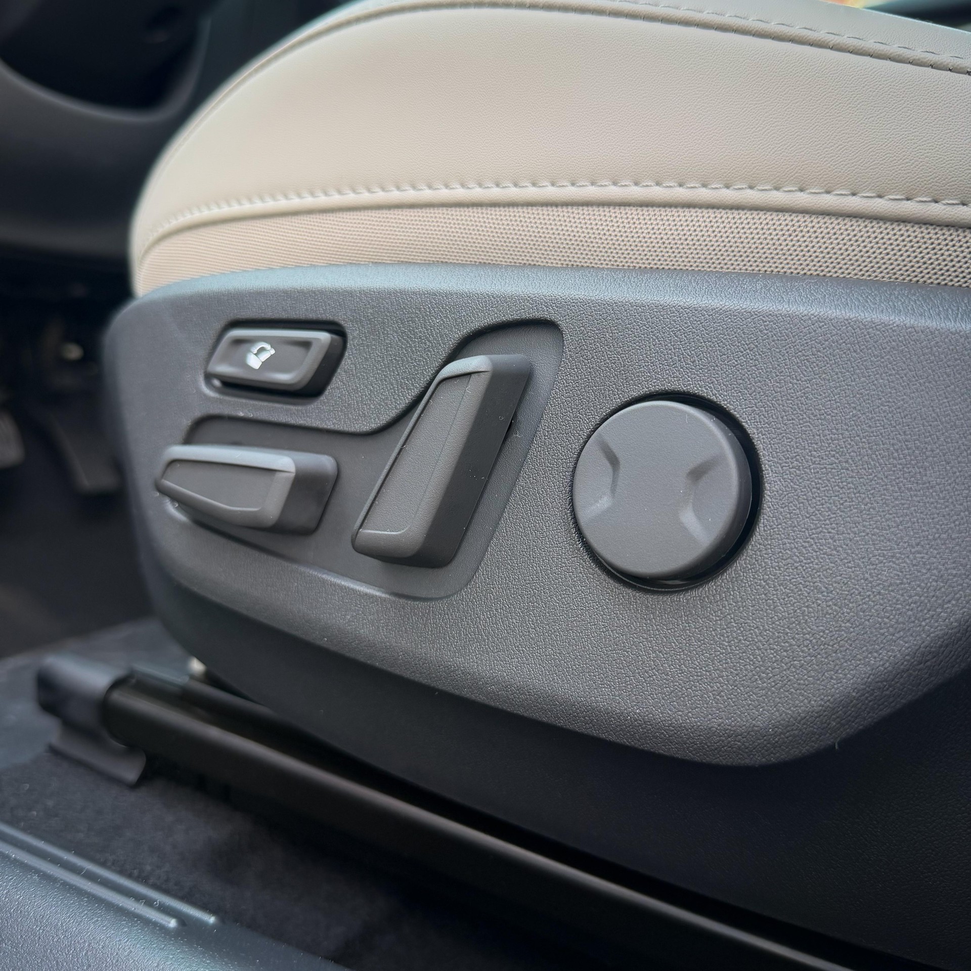KIA Niro 1.6 GDi Hybrid Style-image-13