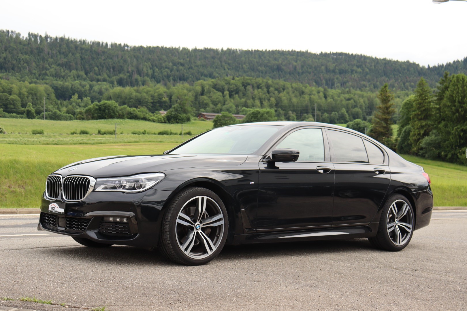 BMW 730d xDrive Steptronic • M-Packet • CH • Garantie-image-2