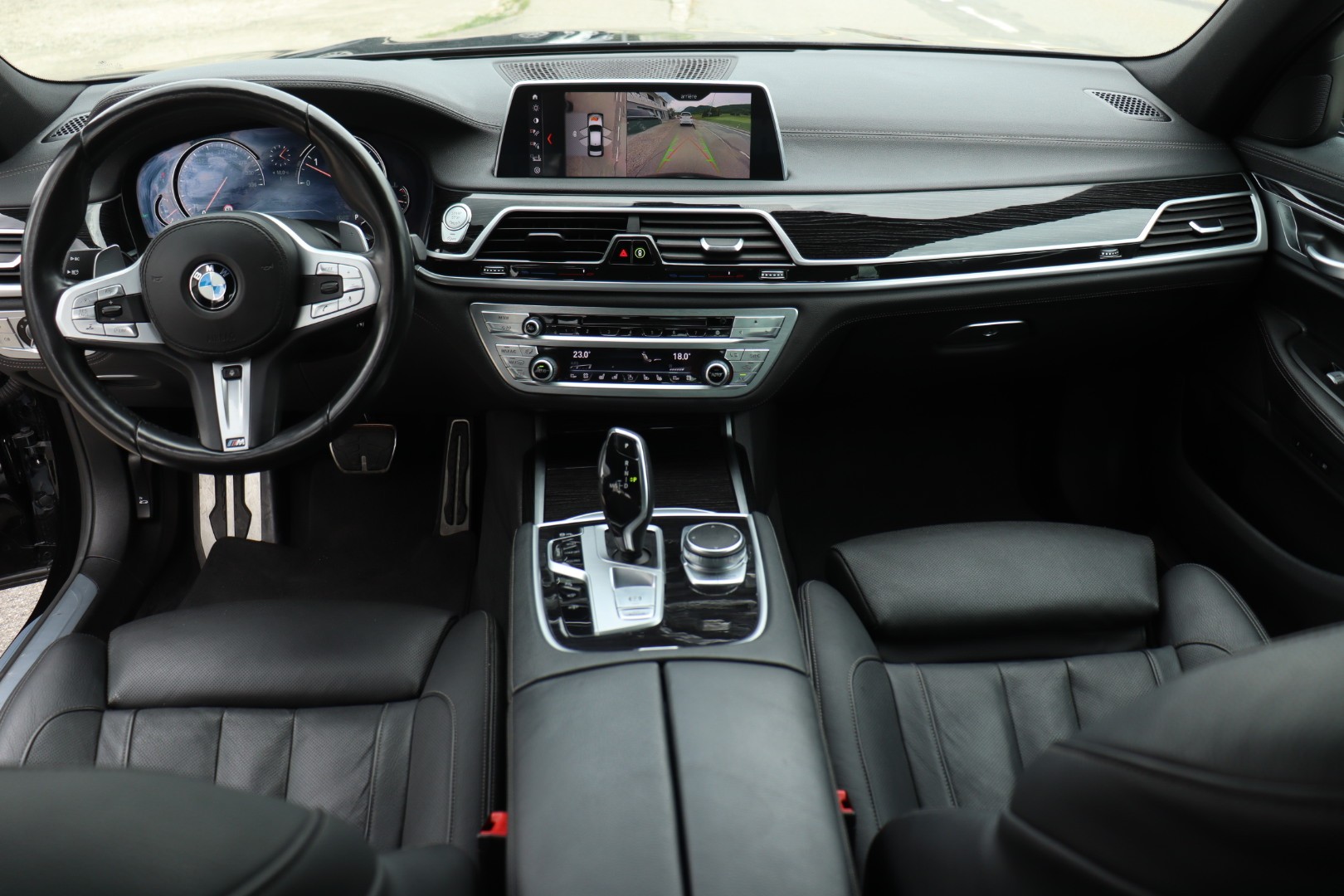 BMW 730d xDrive Steptronic • M-Packet • CH • Garantie-image-9