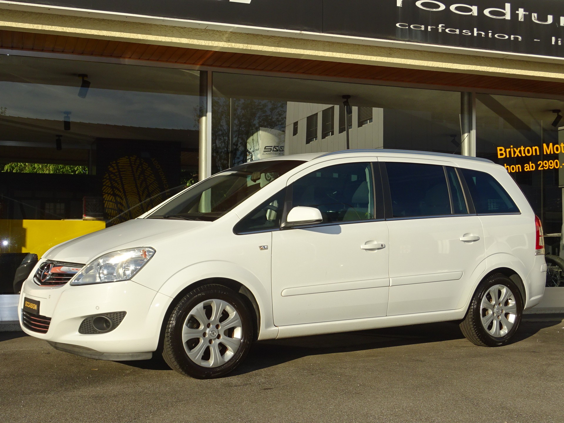 OPEL Zafira 2.2i 16V Enjoy-image-1