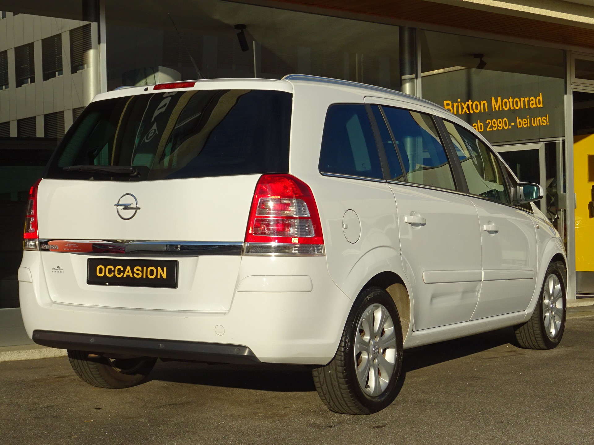 OPEL Zafira 2.2i 16V Enjoy-image-2