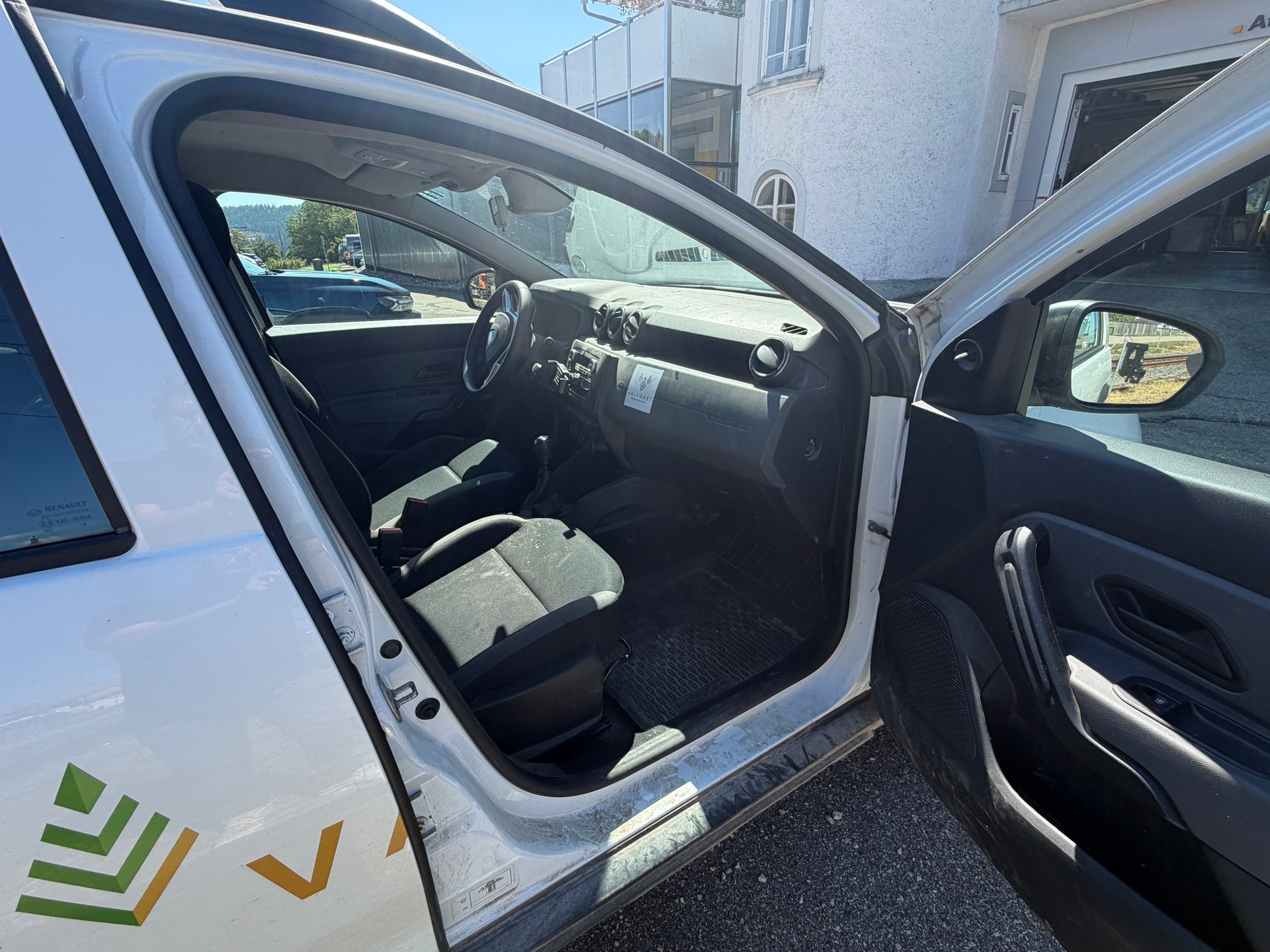 DACIA Duster TCe 125 Prestige 4x4-image-10