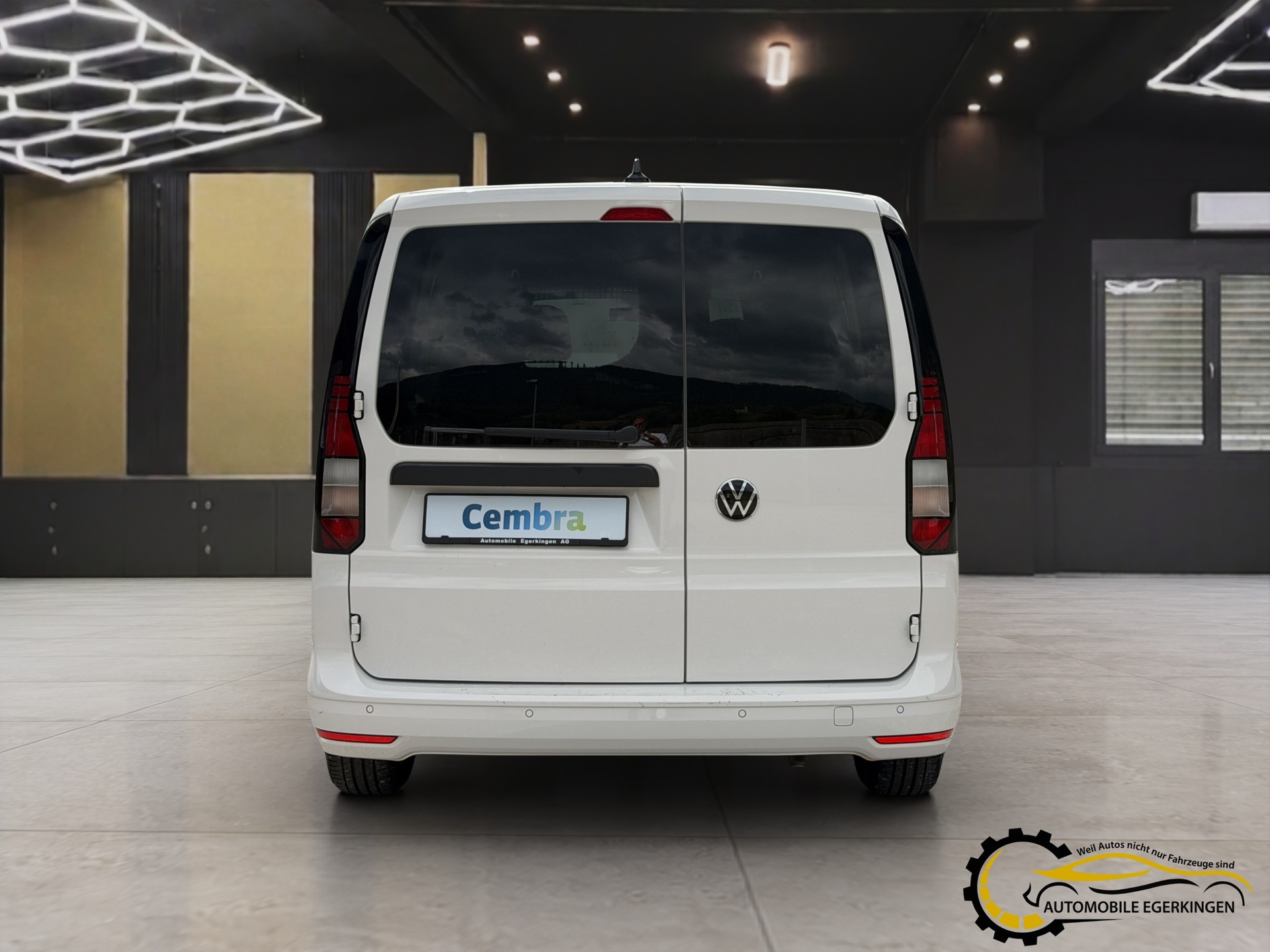 VW Caddy Cargo 2.0TDI Maxi DSG-image-5