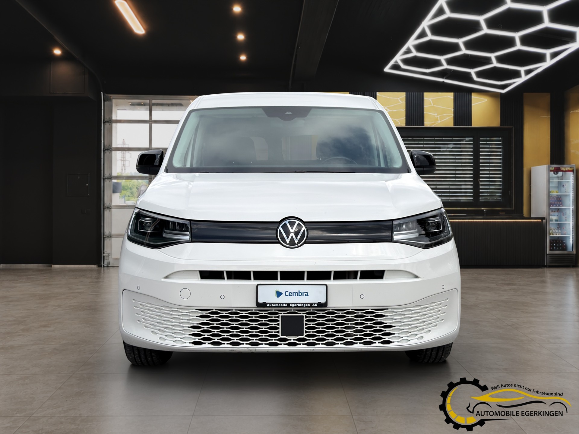VW Caddy Cargo 2.0TDI Maxi DSG-image-1