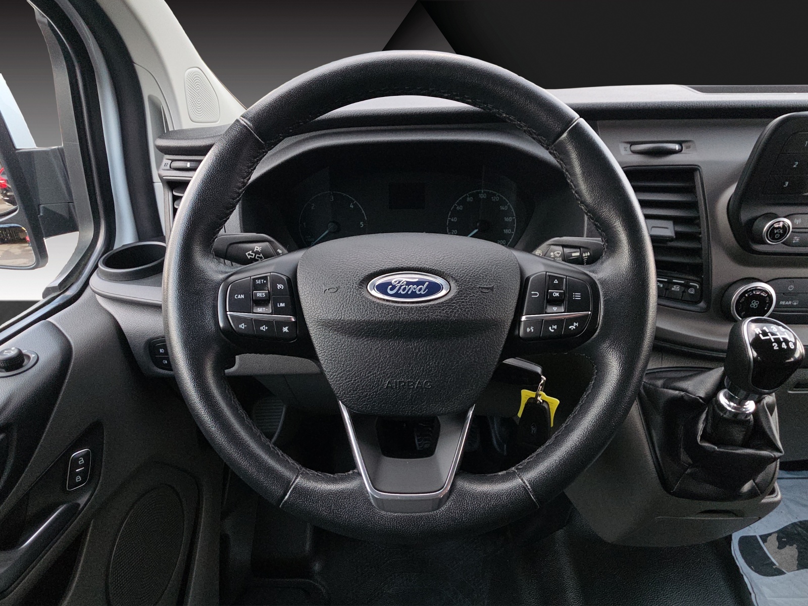 FORD Transit Custom 320 L1H1 Trend-image-8