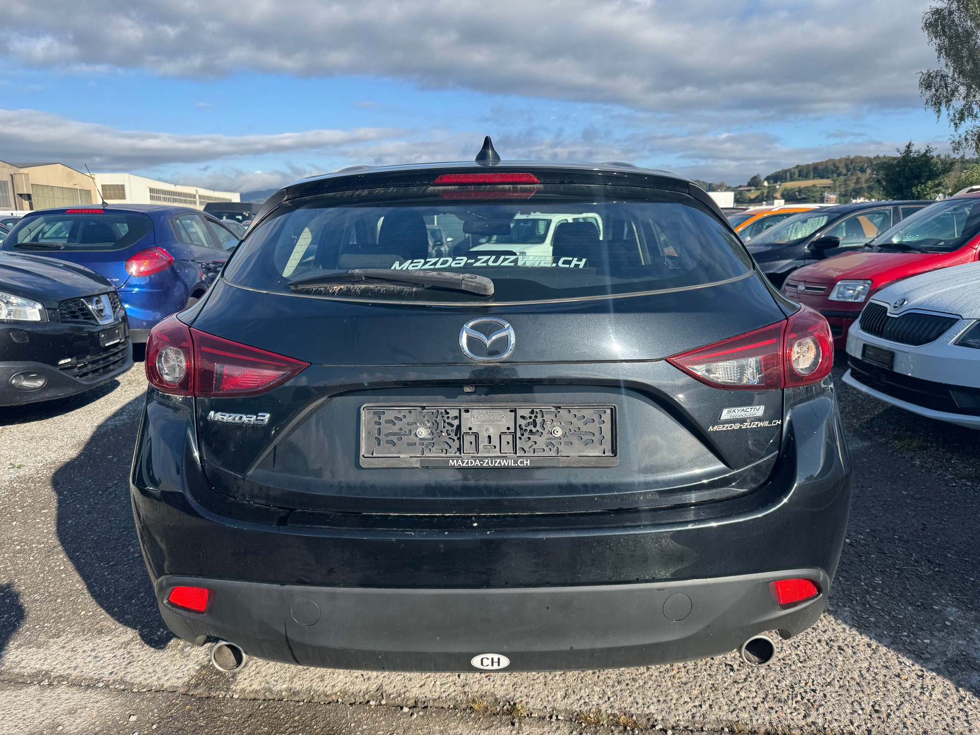 MAZDA 3 2.2 16V CD Ambition Plus-image-5
