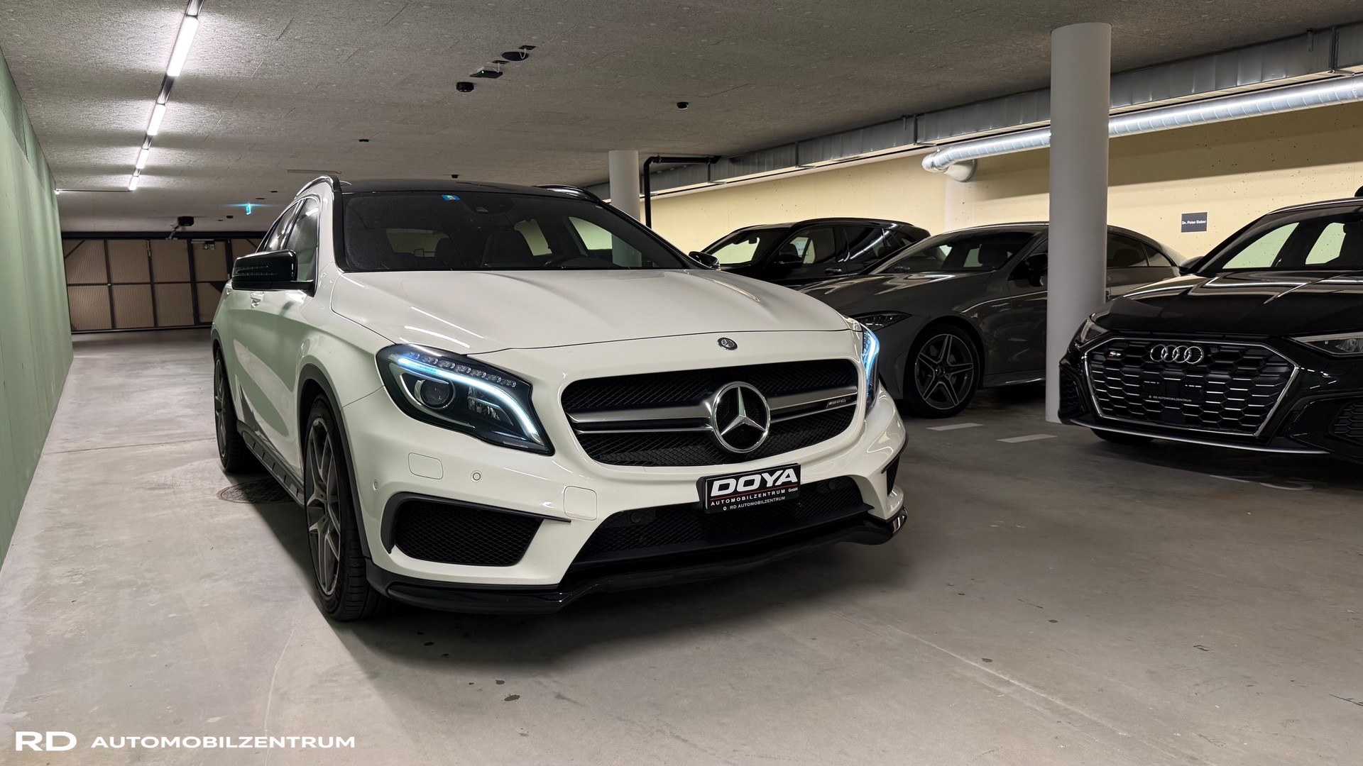 MERCEDES-BENZ GLA 45 AMG-image-13