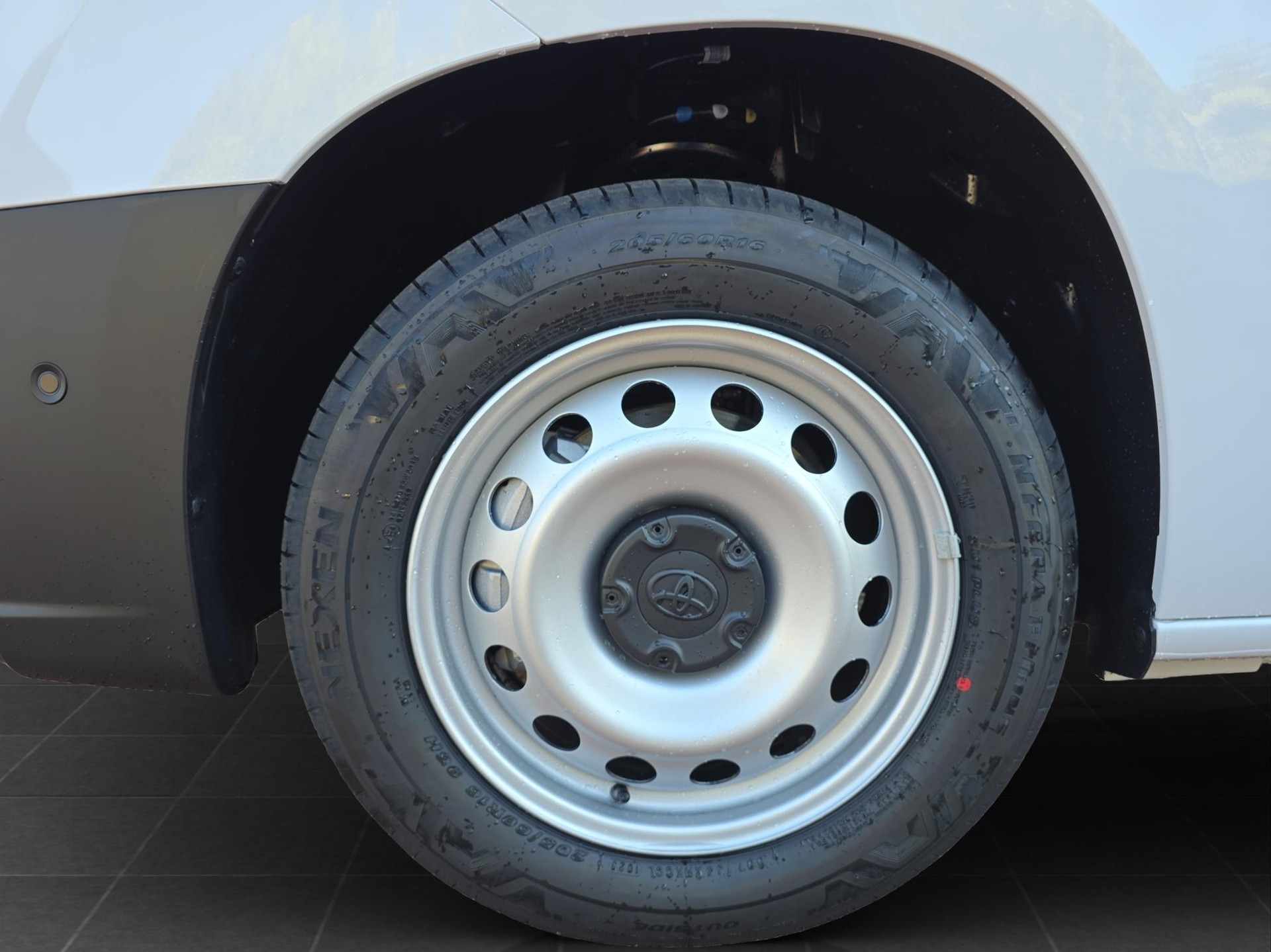 TOYOTA PROACE CITY Van L1 1.2 Advanced-image-14