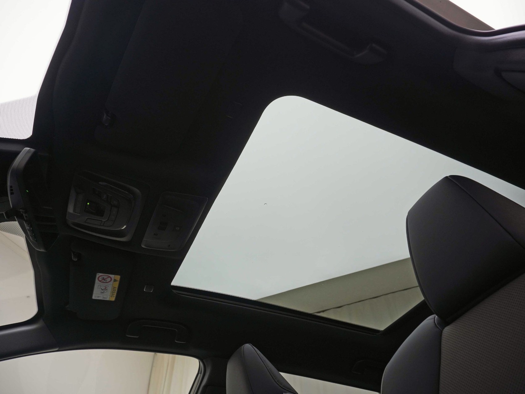 TOYOTA bZ4X Touring Premium AWD-image-23