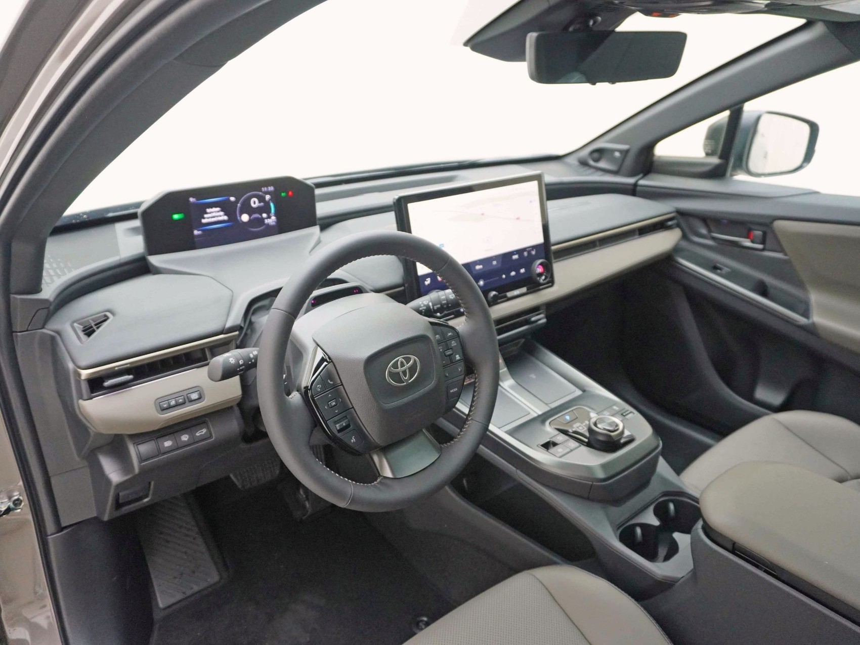 TOYOTA bZ4X Touring Premium AWD-image-8