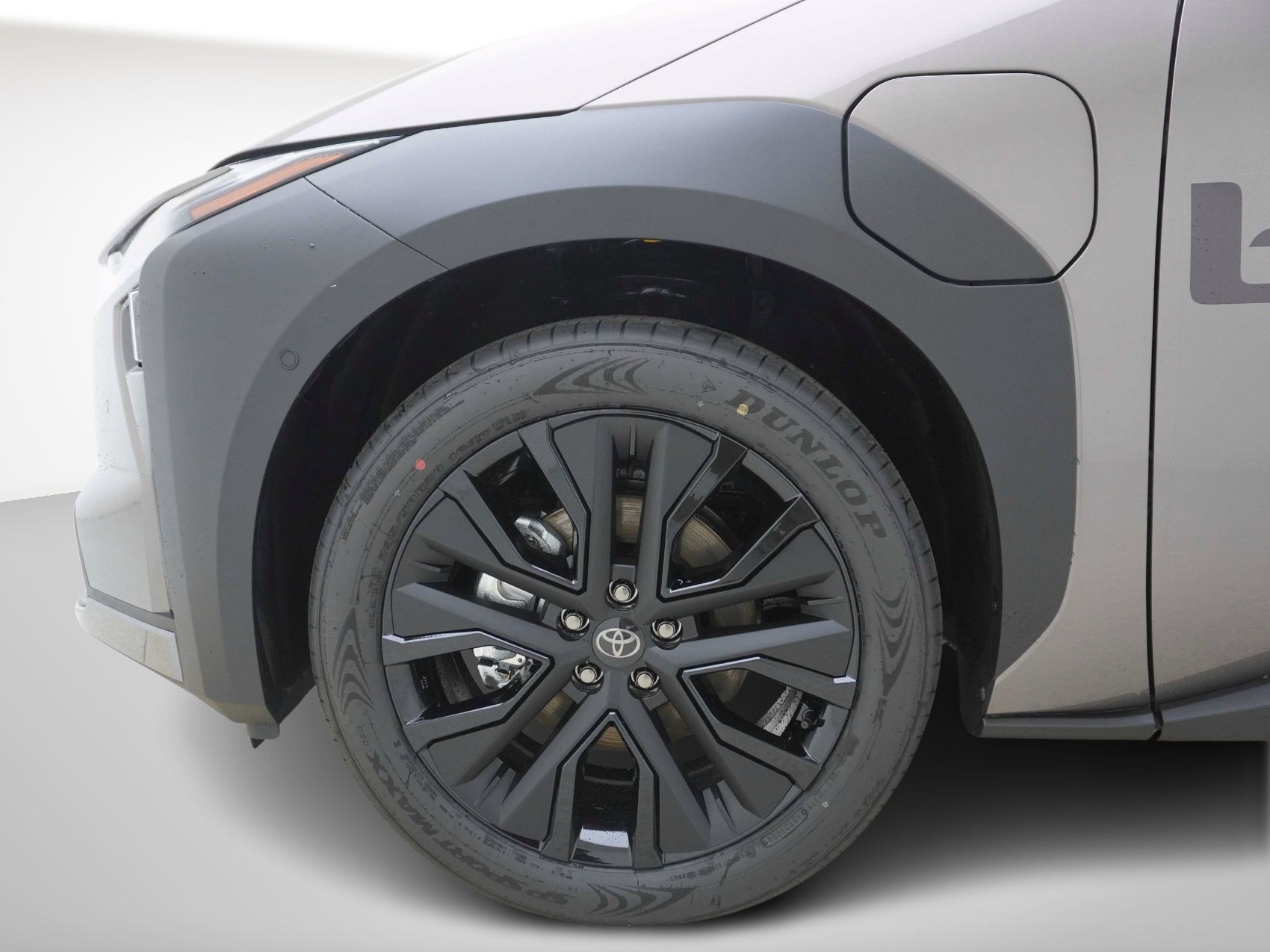 TOYOTA bZ4X Touring Premium AWD-image-5