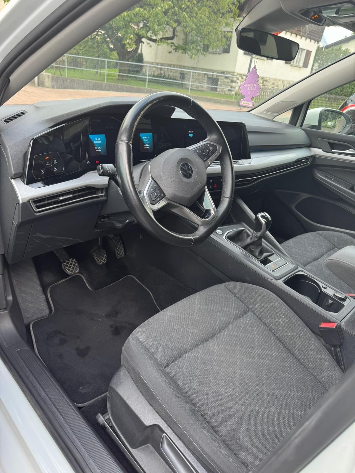 VW 1.5 TSI Life-image-2