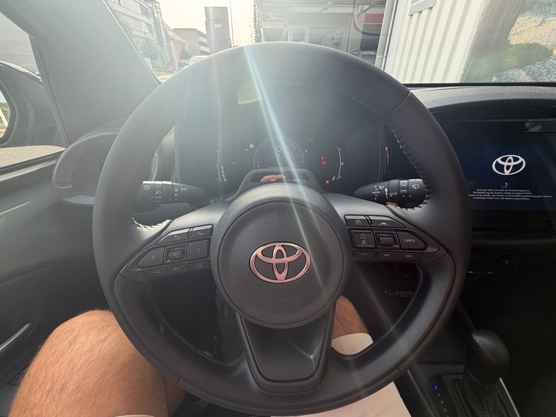 TOYOTA Aygo X 1.5 Trend e-CVT-image-11