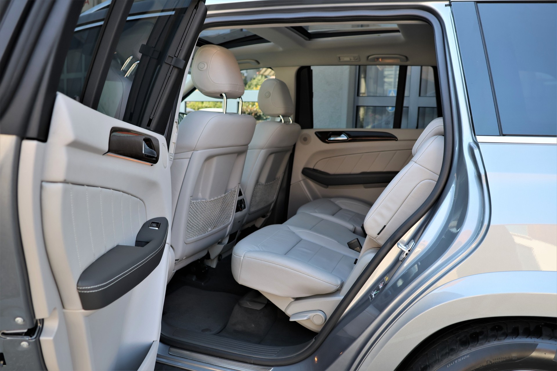 MERCEDES-BENZ GL 350 BlueTEC 4Matic 7G-TRONIC 7 SITZER (CH)-image-6