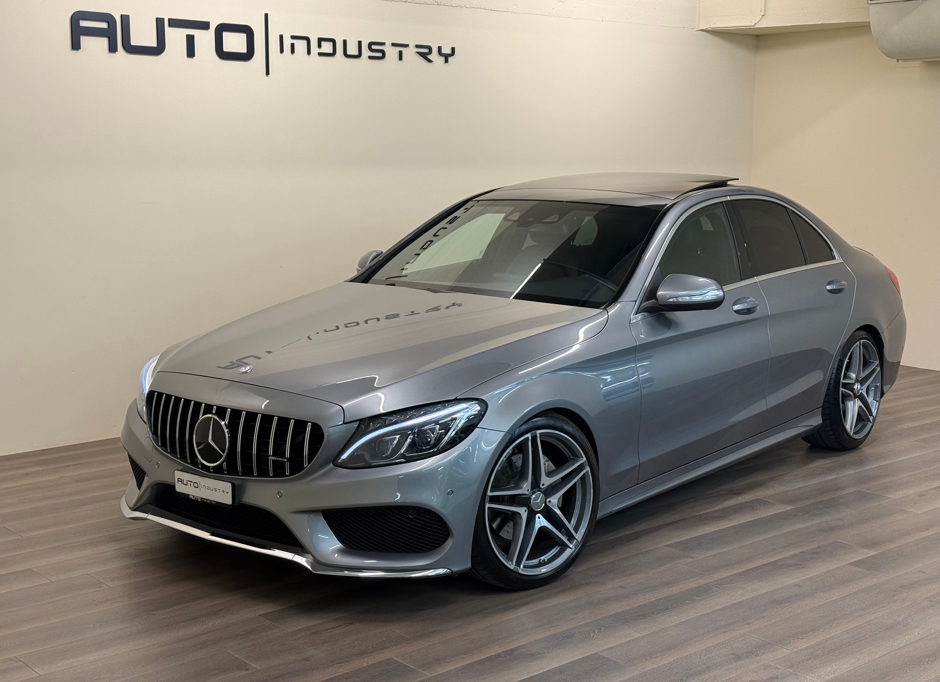 MERCEDES-BENZ C 220 BlueTEC AMG Line 7G-Tronic