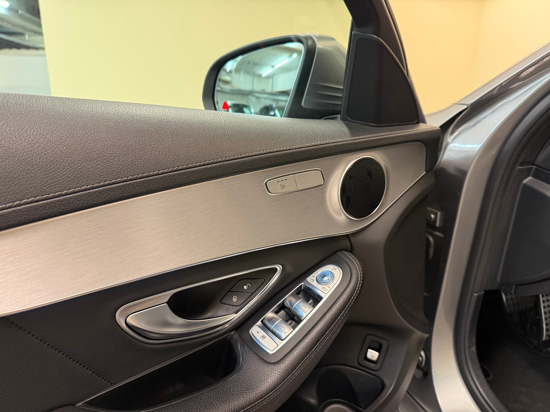 MERCEDES-BENZ C 220 BlueTEC AMG Line 7G-Tronic-image-11