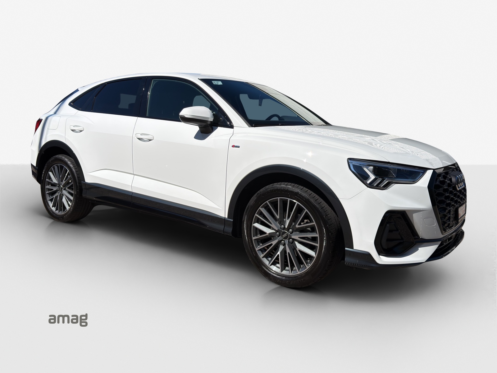 AUDI Q3 Sportback 35 TFSI S line Attraction S-tronic-image-5
