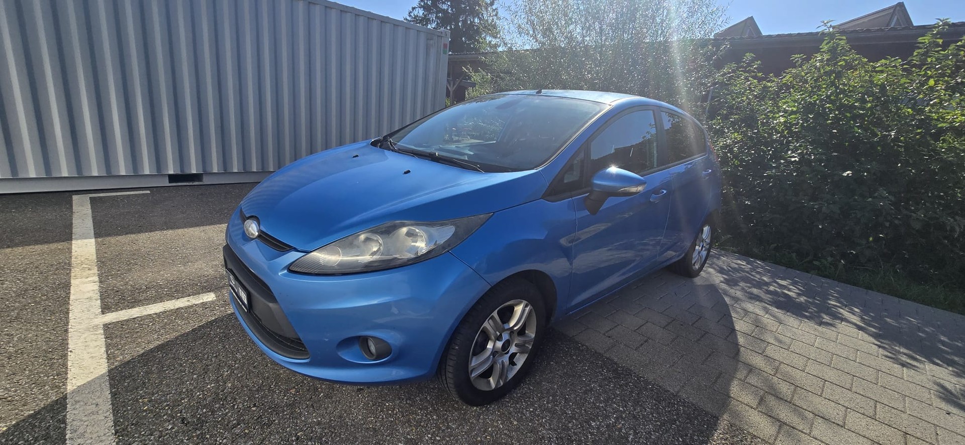 FORD Fiesta 1.4 16V Trend Automatic-image-0