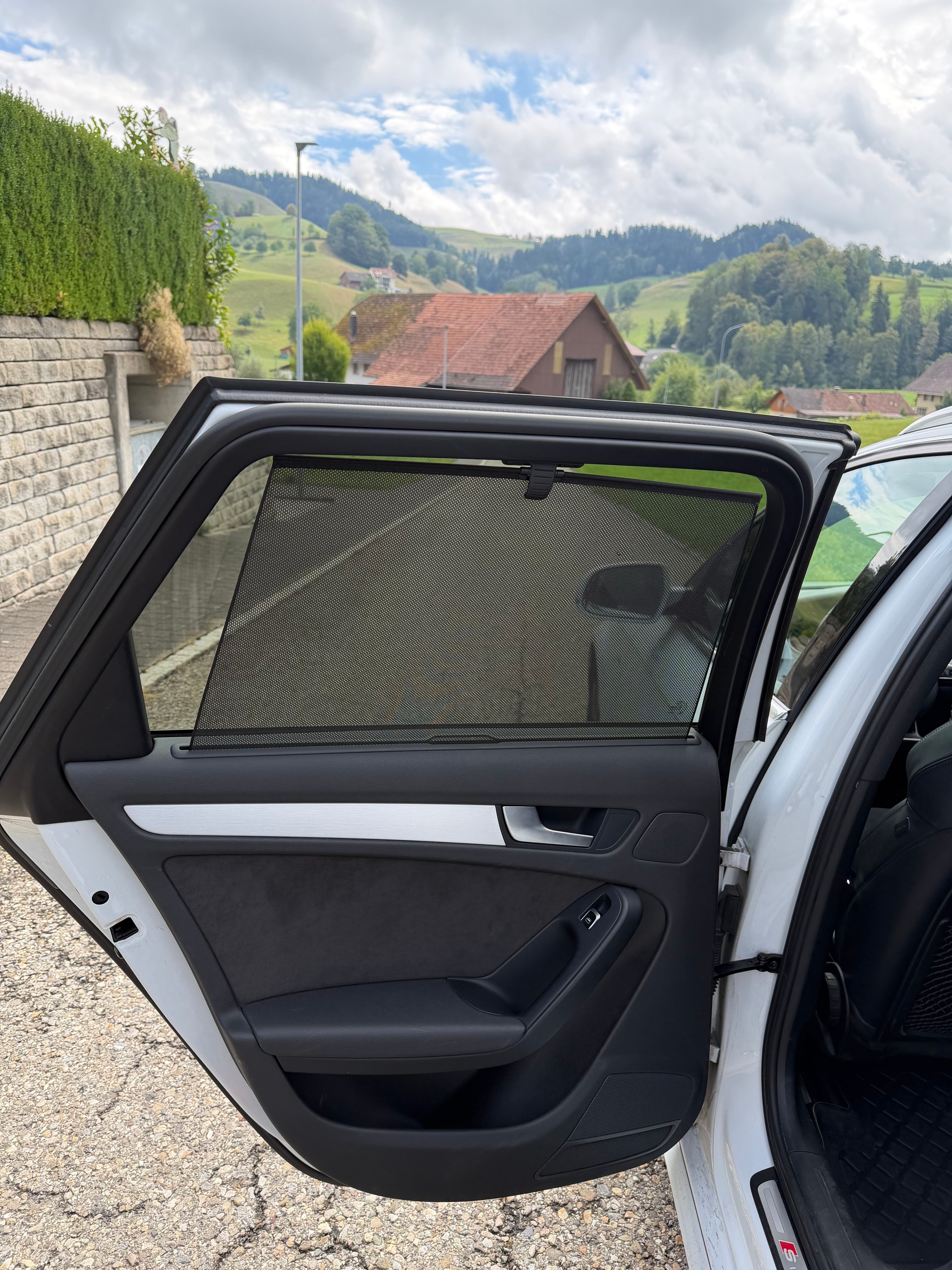 AUDI 3.0 V6 TDI 245 quattro-image-7