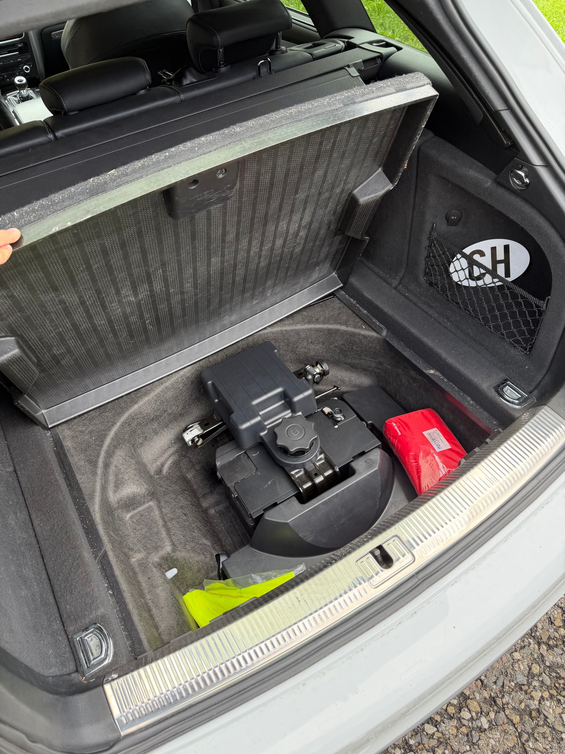 AUDI 3.0 V6 TDI 245 quattro-image-6