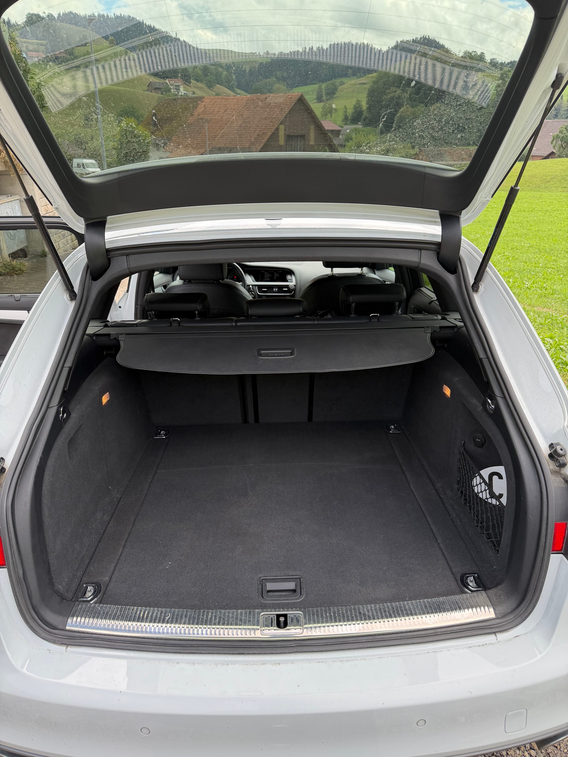 AUDI 3.0 V6 TDI 245 quattro-image-5