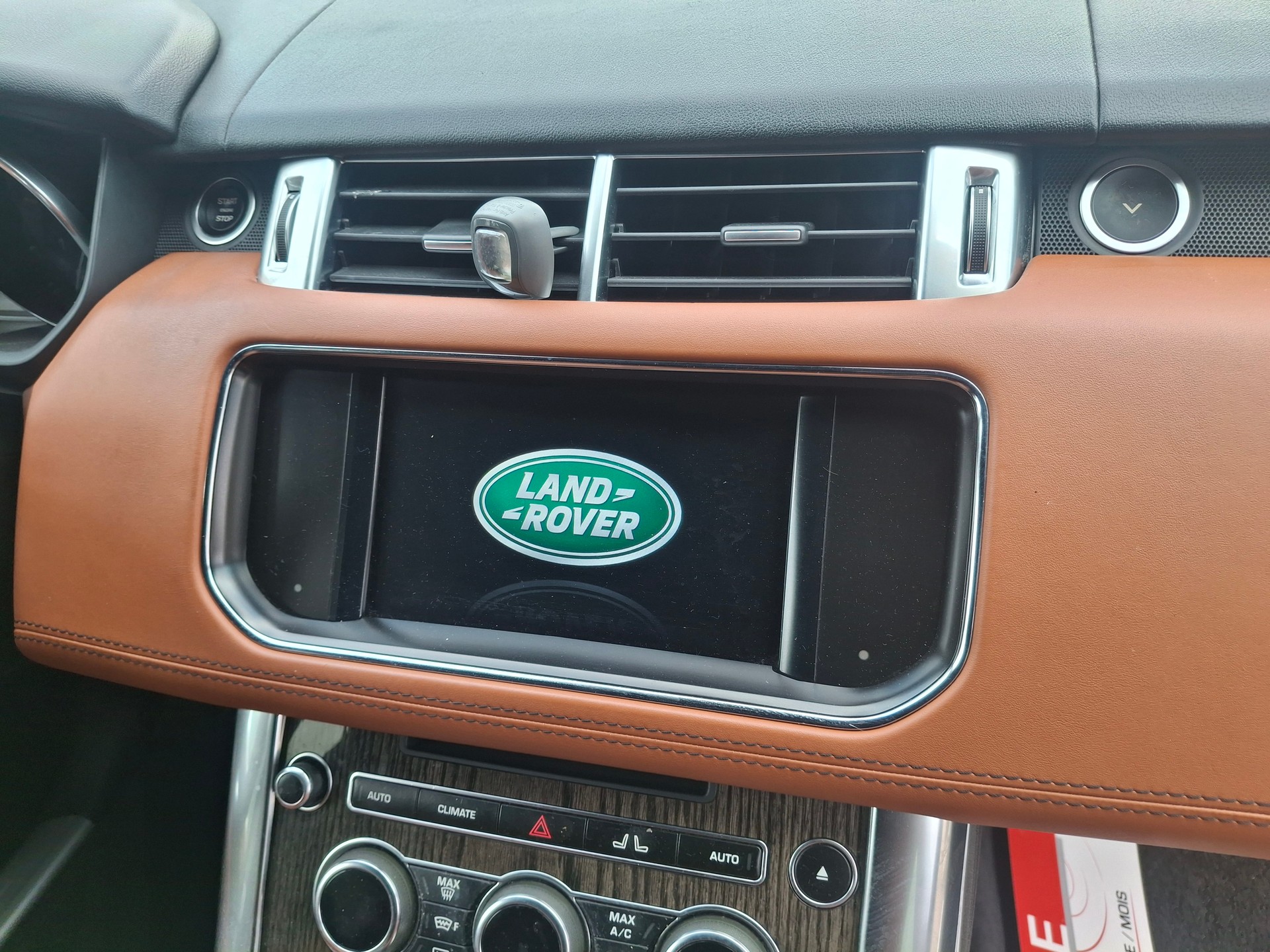 LAND ROVER Range Rover Sport 3.0 V6 SC HSE Dynamic Automatic-image-22