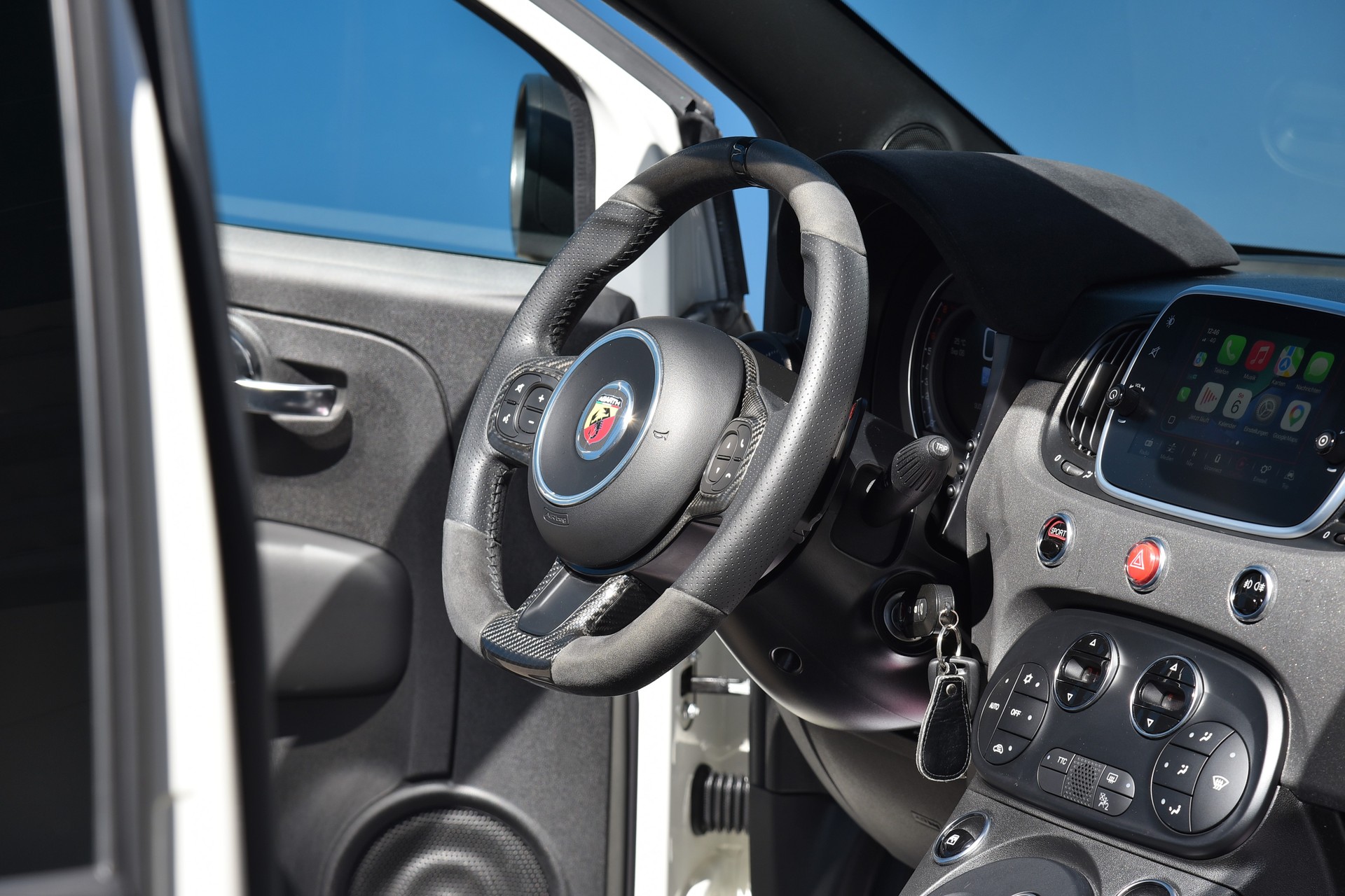 FIAT 595C 1.4 16V Turbo Abarth Esseesse Dualogic-image-7