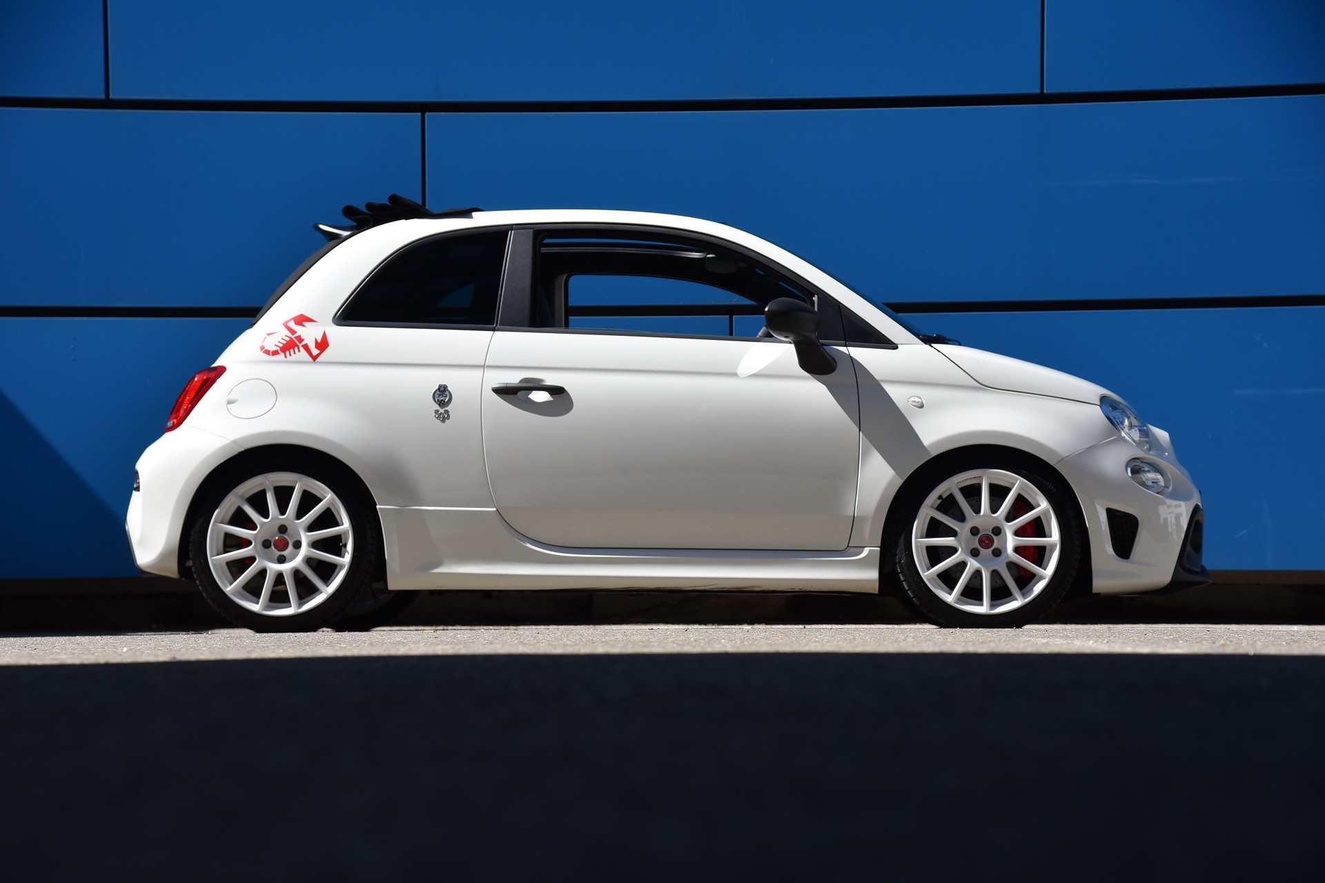 FIAT 595C 1.4 16V Turbo Abarth Esseesse Dualogic-image-4