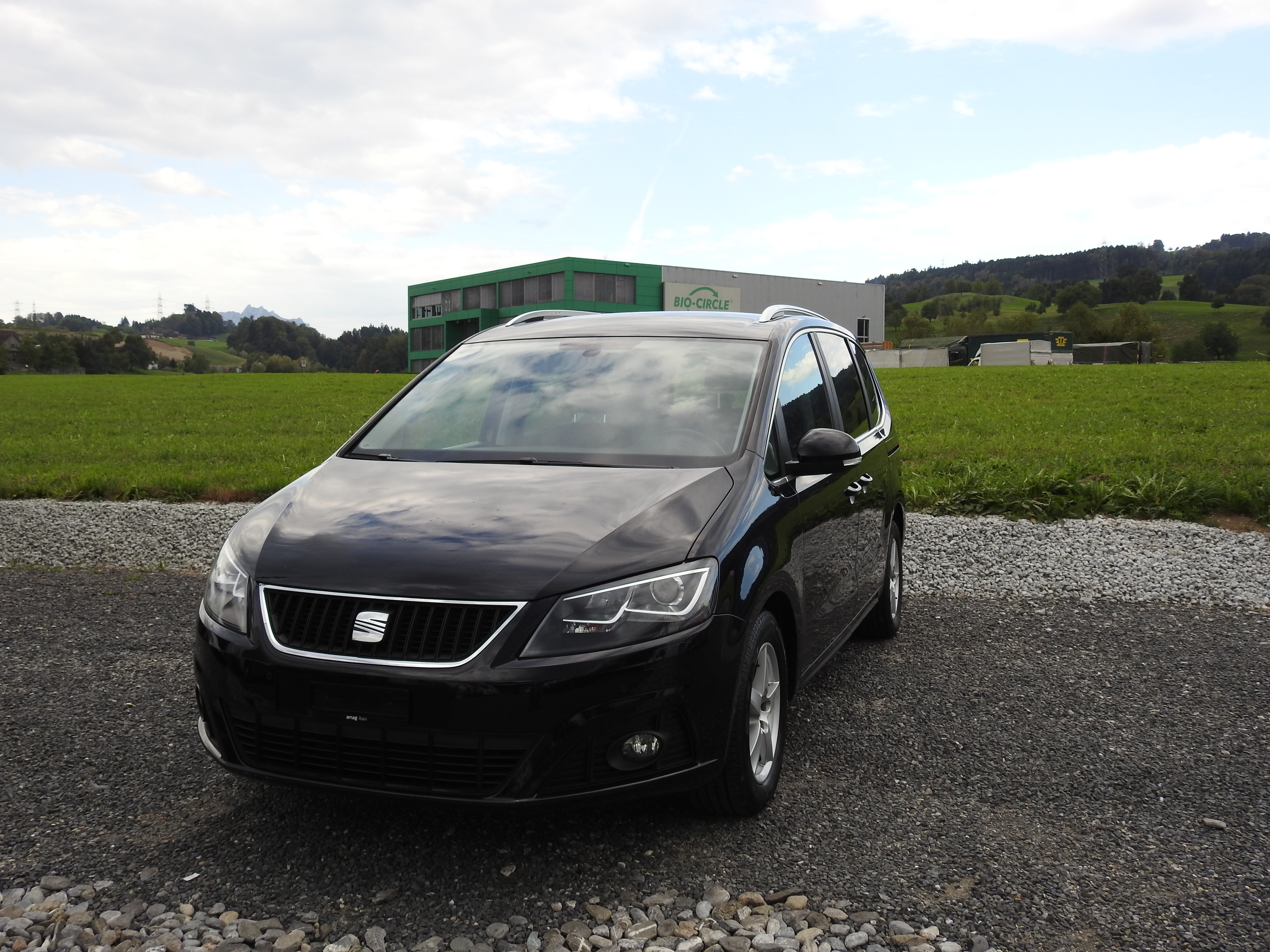 Car photo