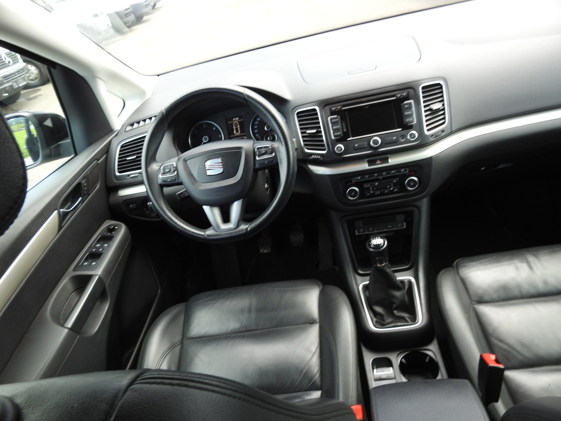 SEAT Alhambra 2.0 TDI Comfort 4x4-image-20
