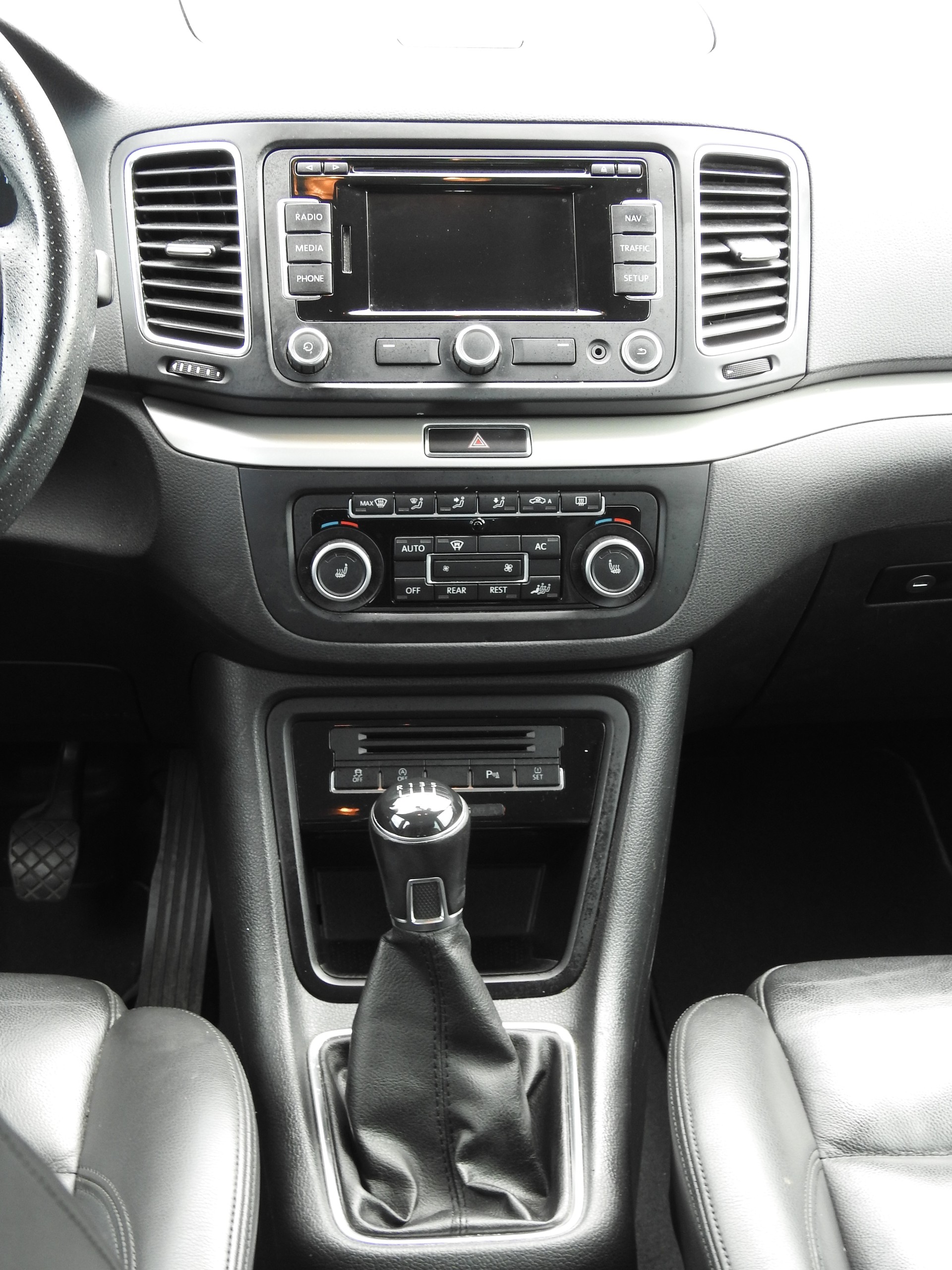 SEAT Alhambra 2.0 TDI Comfort 4x4-image-18