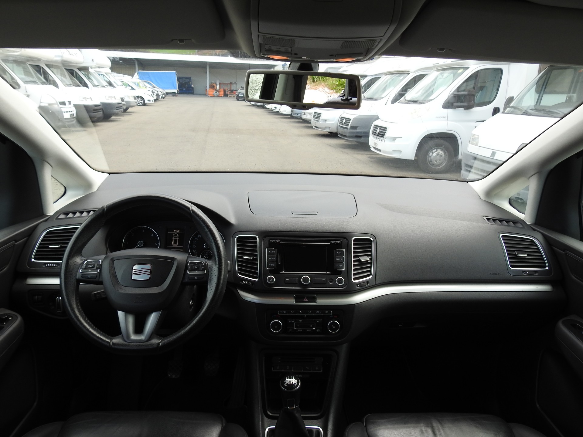 SEAT Alhambra 2.0 TDI Comfort 4x4-image-17