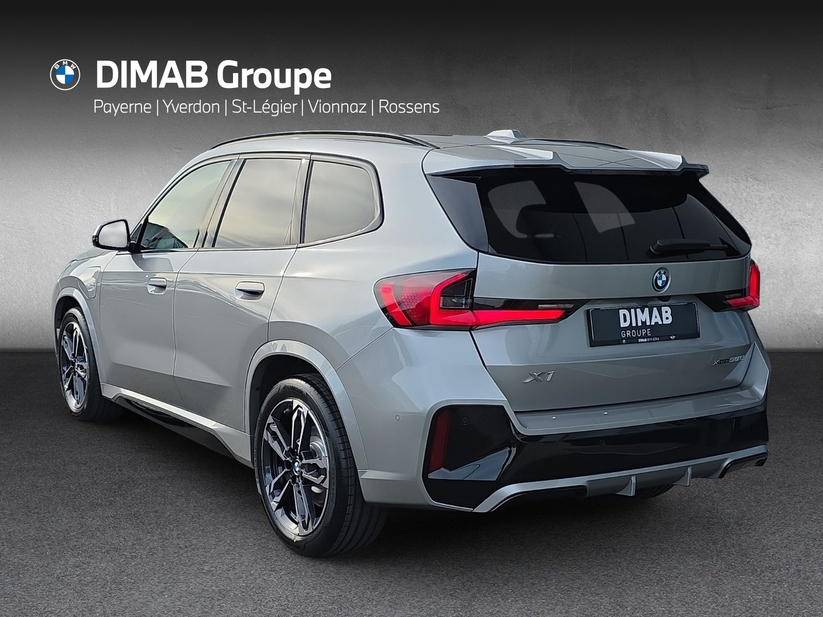 BMW X1 xDrive 30e M Sport Pro-showroom-element-2